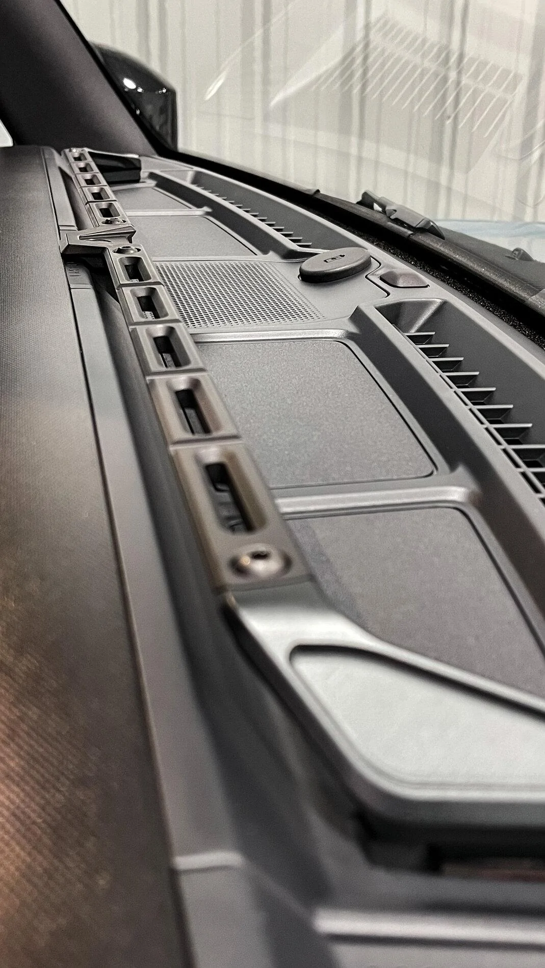 Ford Bronco ARCHETYPE RACING | BAM-BYODR (Billet Aluminum Modular Bring Your Own Device Rail) 801C1C1E-48E3-422E-A7E3-A0A24A5BF73C