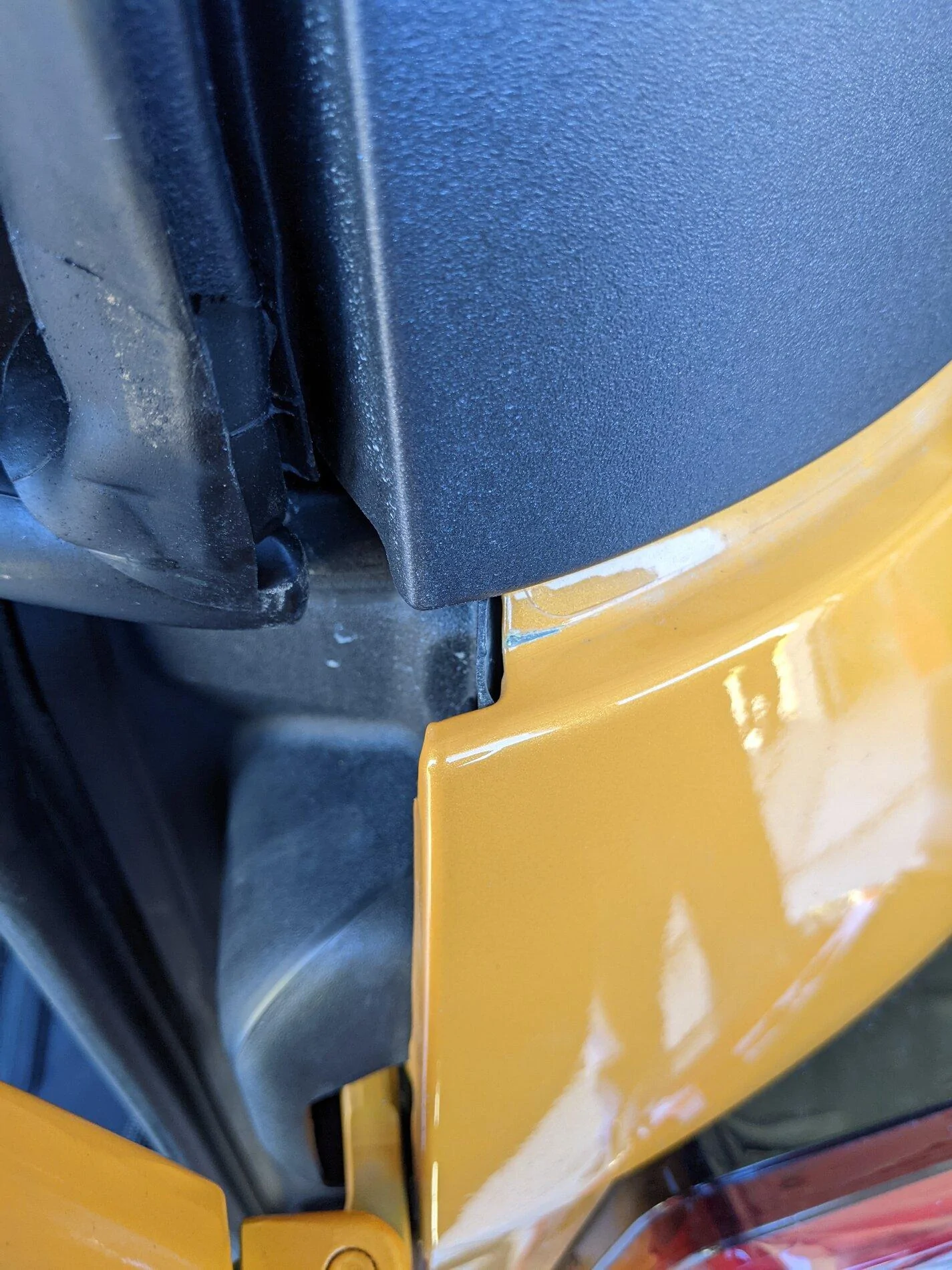 Ford Bronco MIC 2.0 Paint Rub PXL_20211119_170310108.MP