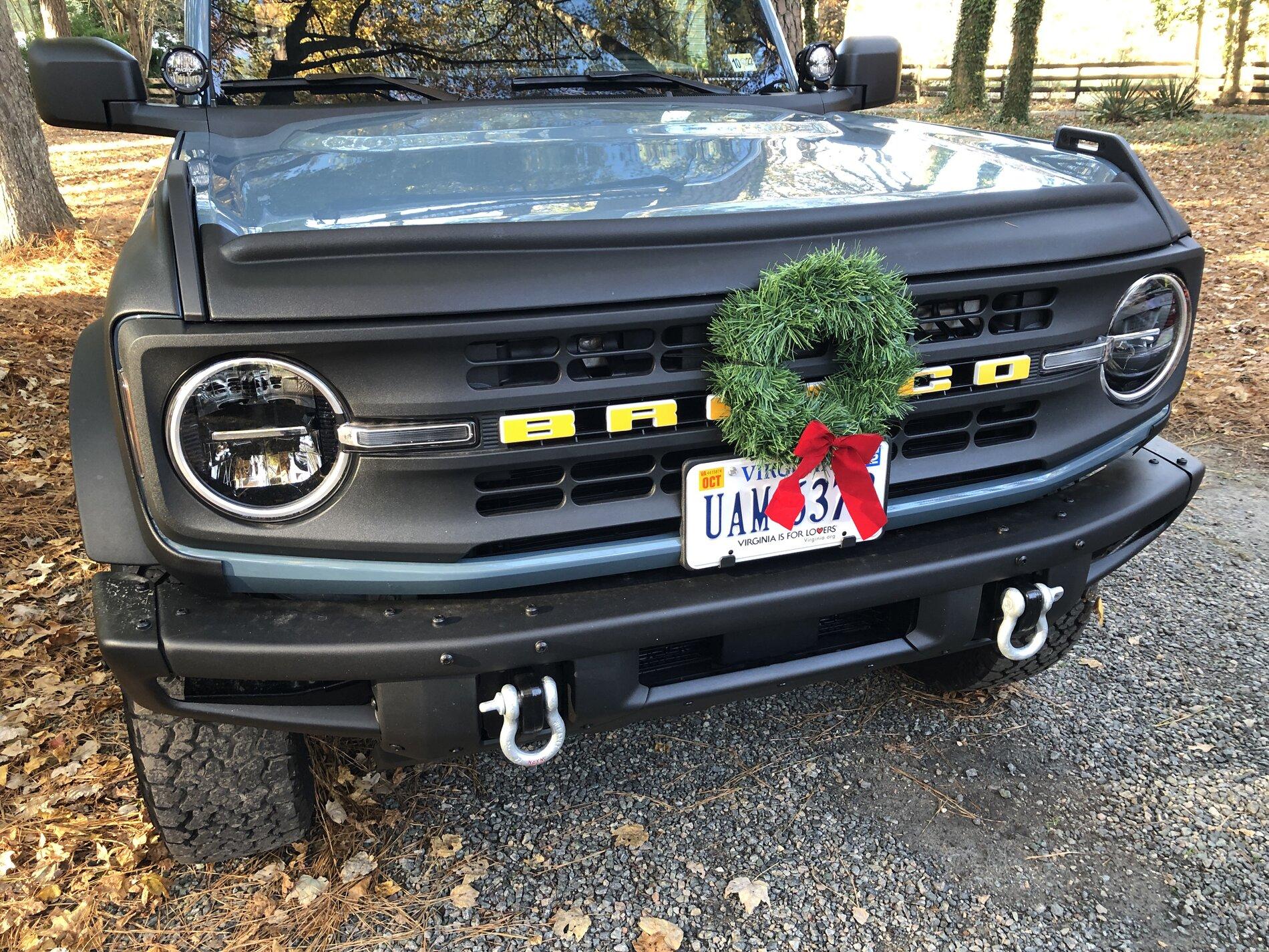 Ford Bronco Christmas Wreath for the grill F2F45FC5-4F04-4563-8AFE-9824A42B1580