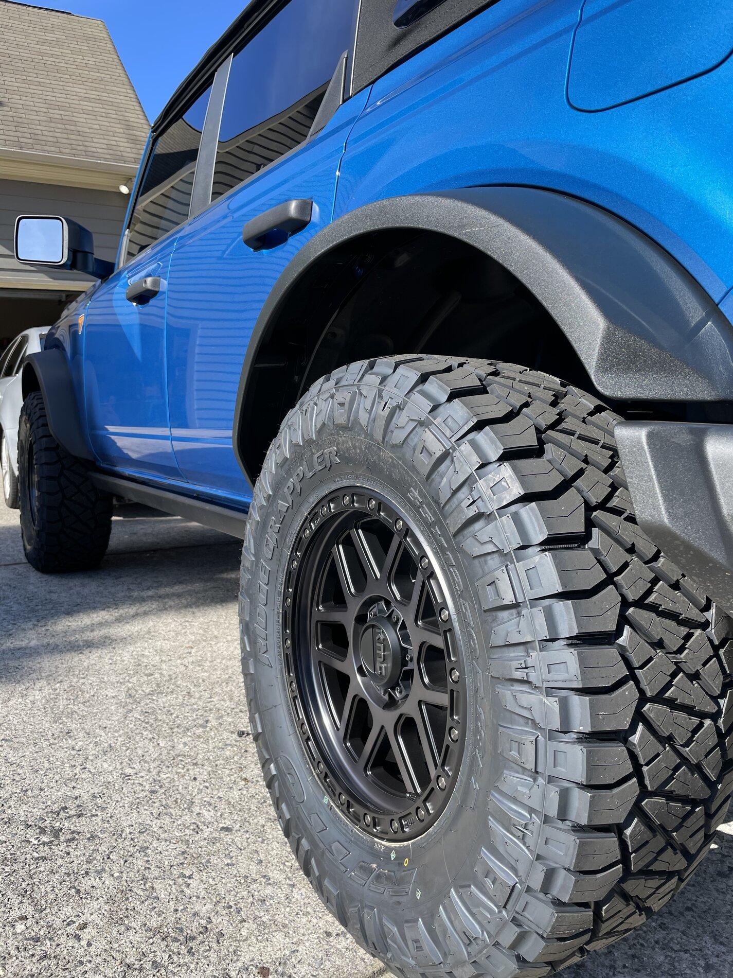 Ford Bronco Show us your installed wheel / tire upgrades here! (Pics) 9126D625-5A3E-4186-9D94-DF3B2C9CADDE