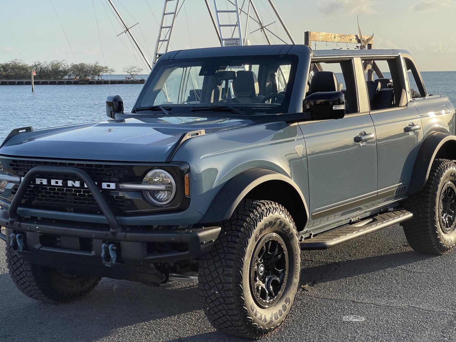 Ford Bronco AREA 51 Bronco Club A30D9492-1DB3-4A54-98C1-04DBC226AEE7