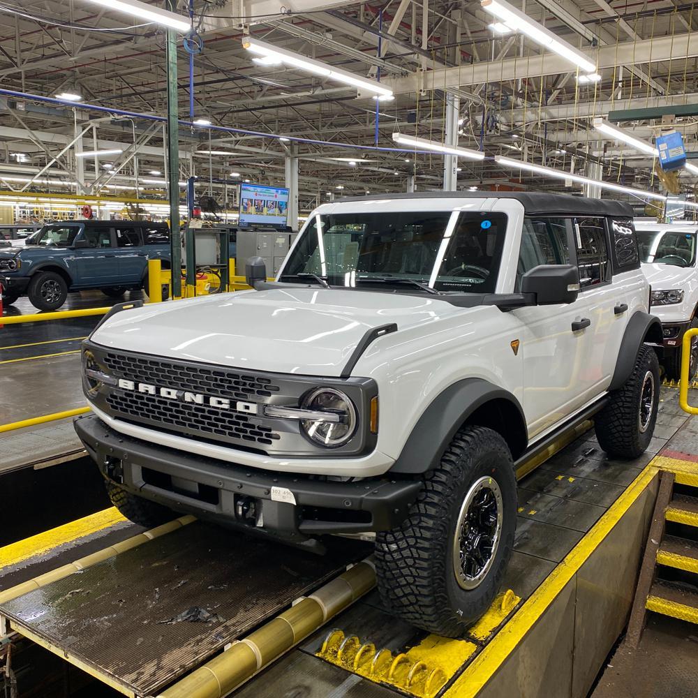 Ford Bronco 🛠 10/25/21 Build Week Group image