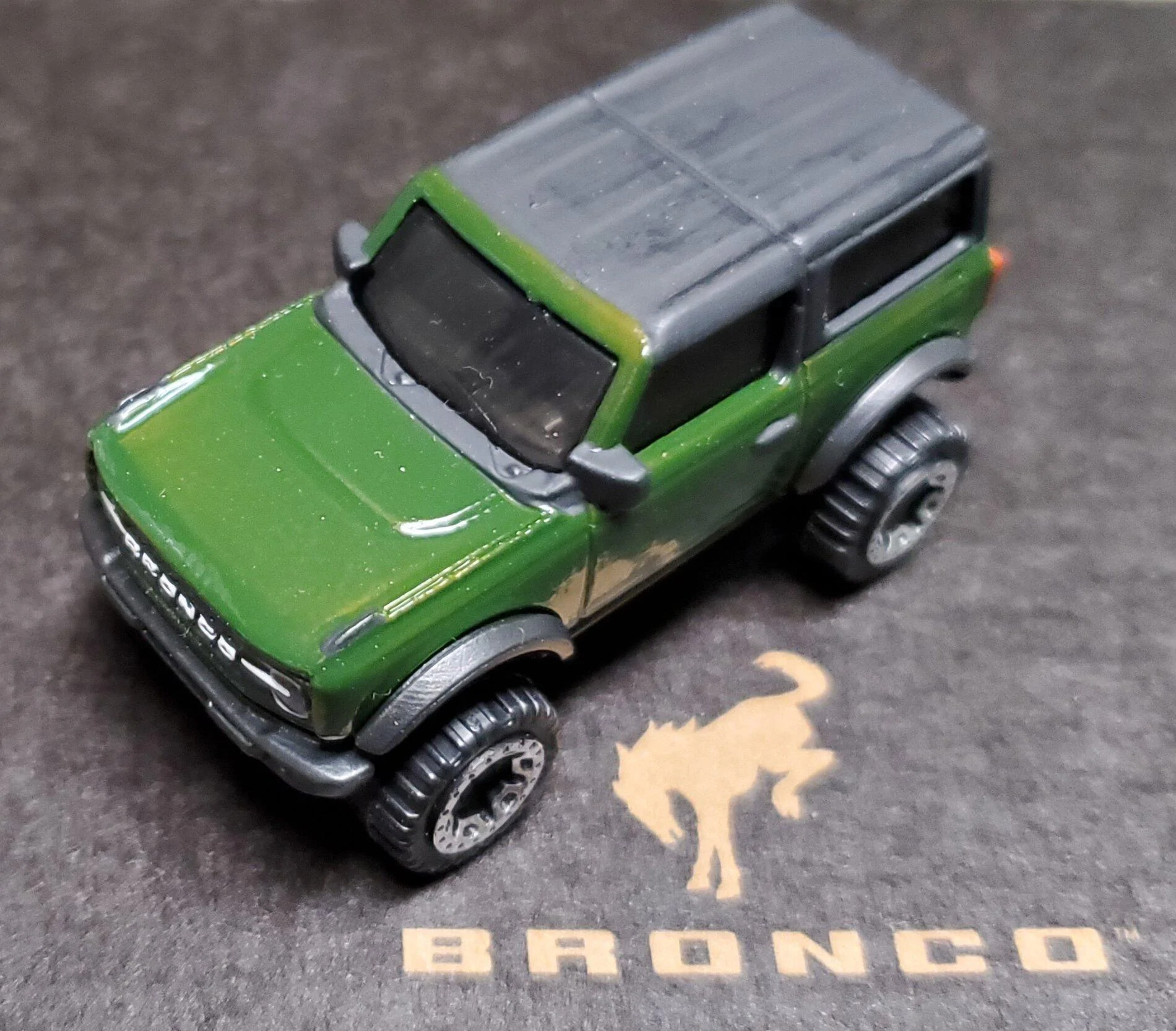 Ford Bronco Small Scale Model Hot Wheels 