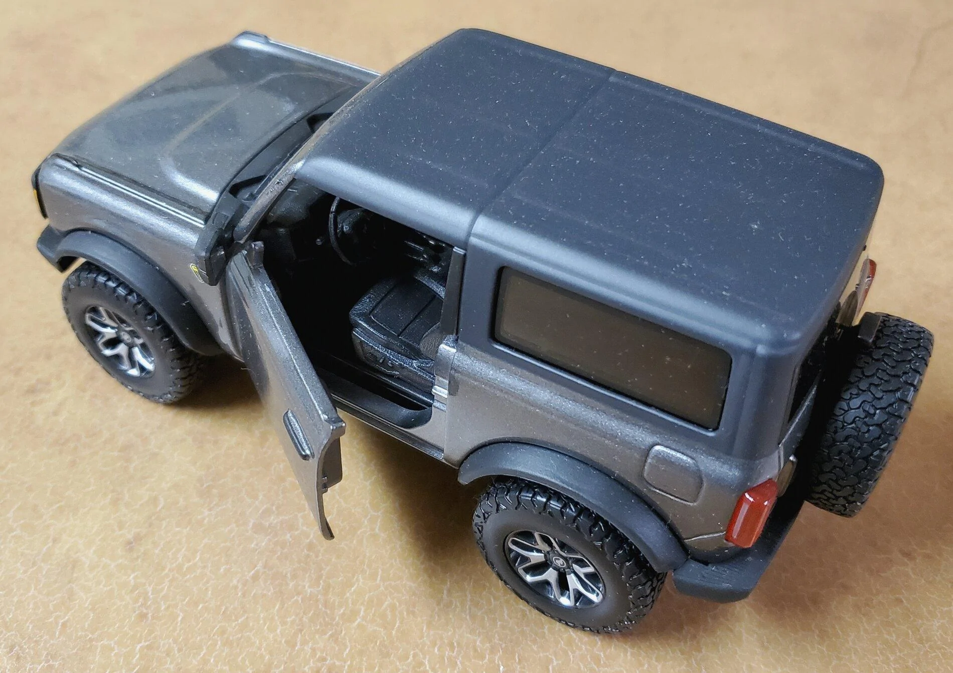 Ford Bronco Small Scale Model 20211126_214420
