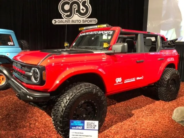 Ford Bronco 2021 LA Auto Show Pics IMG_1275