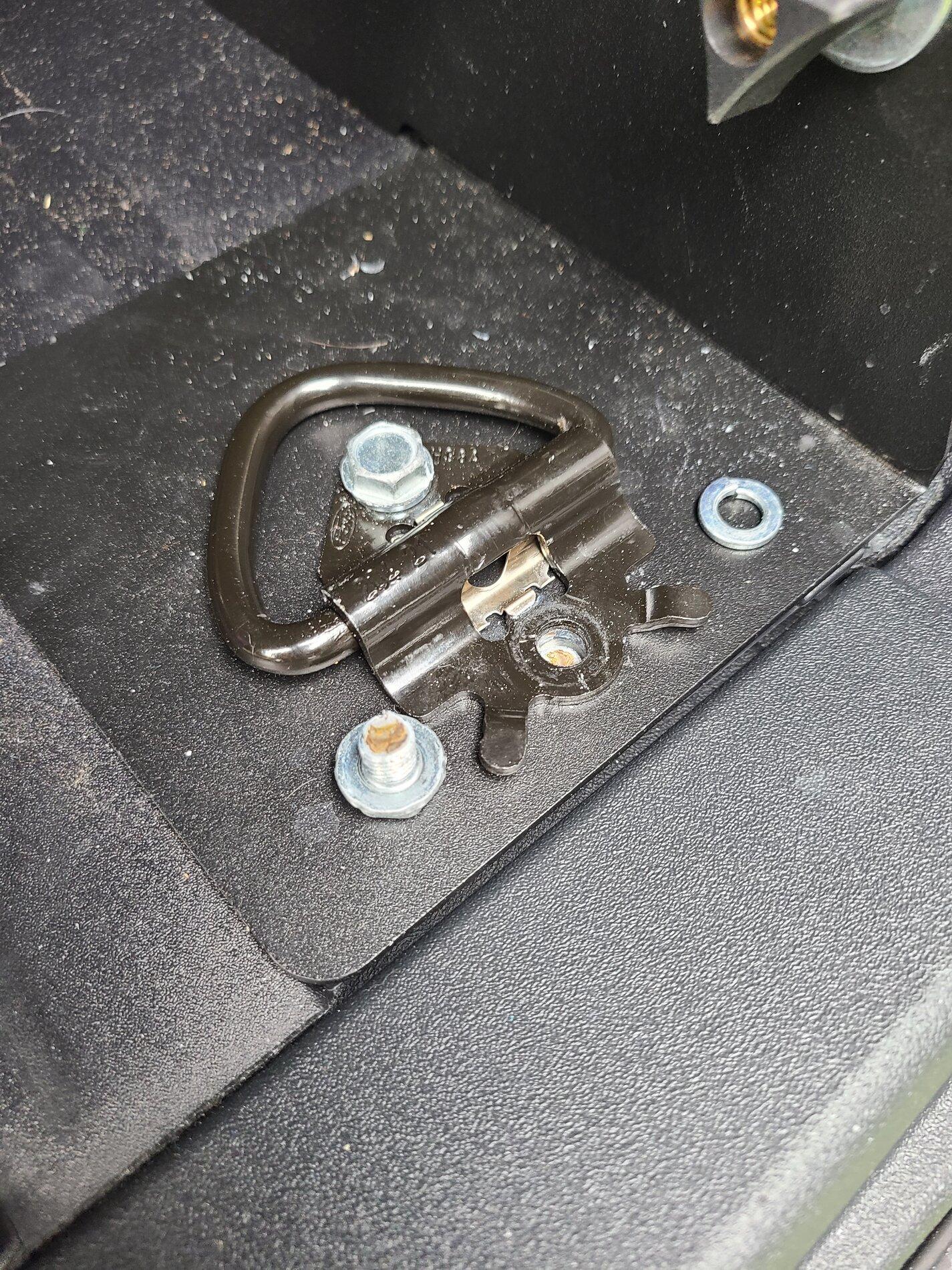 Ford Bronco Tuffy Enclosure Bolt Chinesium... 20211127_134420