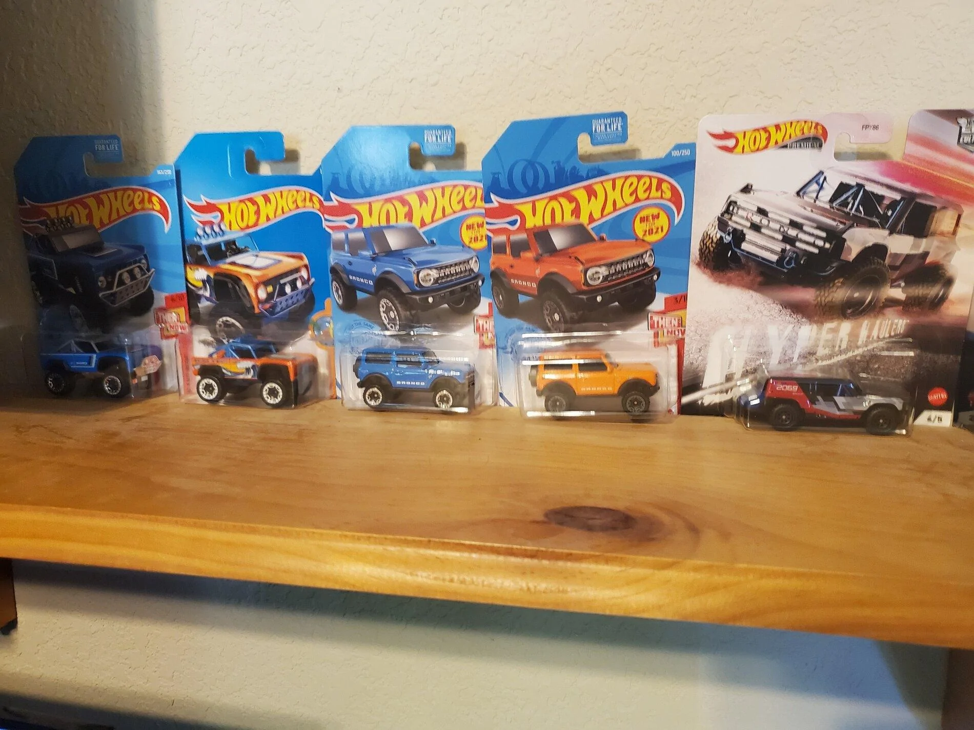 Ford Bronco Hot Wheels Collectors 20211129_150951_resized