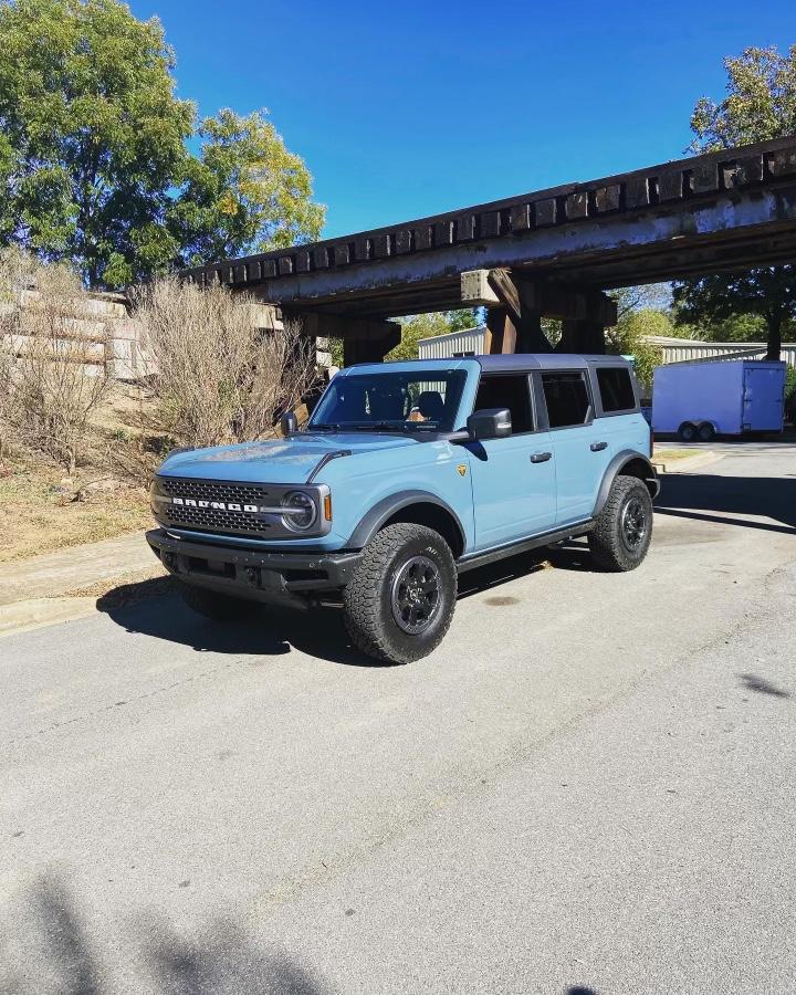 Ford Bronco Mic 2.0 different colors? 389CE3FA-B761-4428-8A7D-A00F455ECF5B