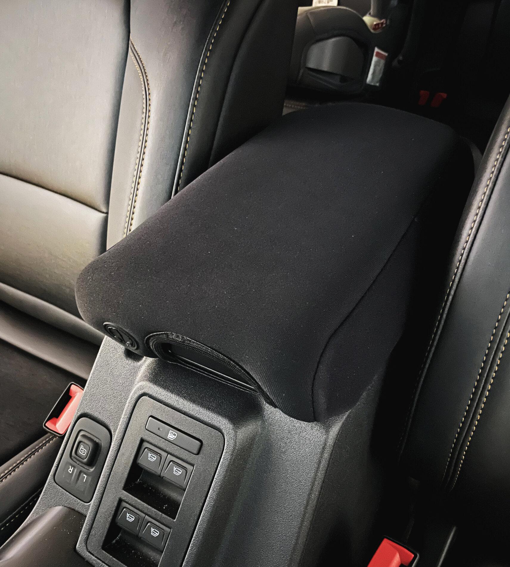 Ford Bronco Koverz Console/Armrest Cover IMG_3906 DARKENED