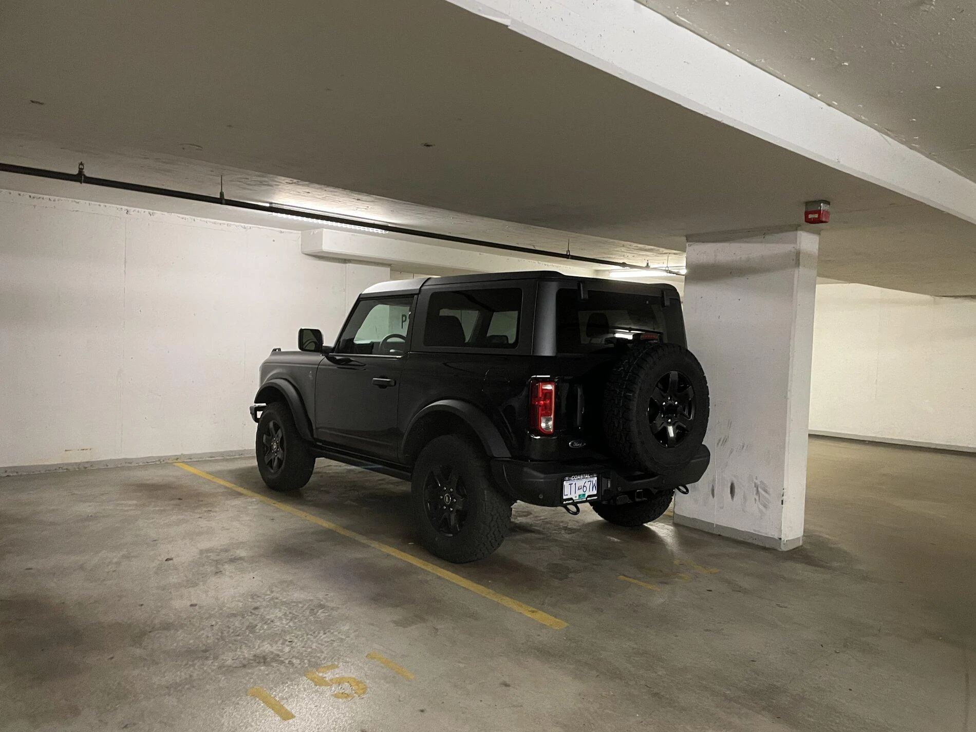 Ford Bronco Black 2 door bronco thread B51ECFD1-F982-488E-8722-A5687BD1F6AD