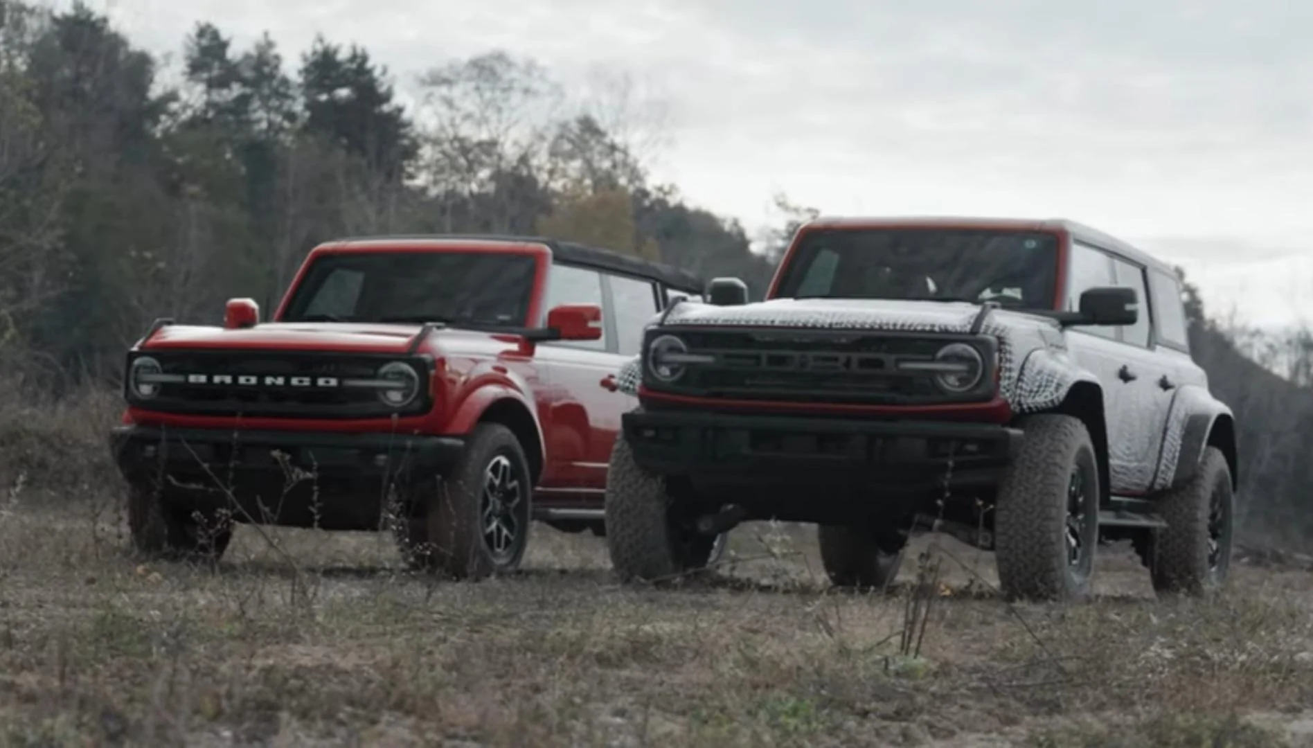 Ford Bronco Video: 2022 Bronco Raptor Off-Roading, Side-by-Side vs Standard (Outer Banks) Bronco, and Rear End Undercarriage screenshot_20211130-181458_youtube-jpg