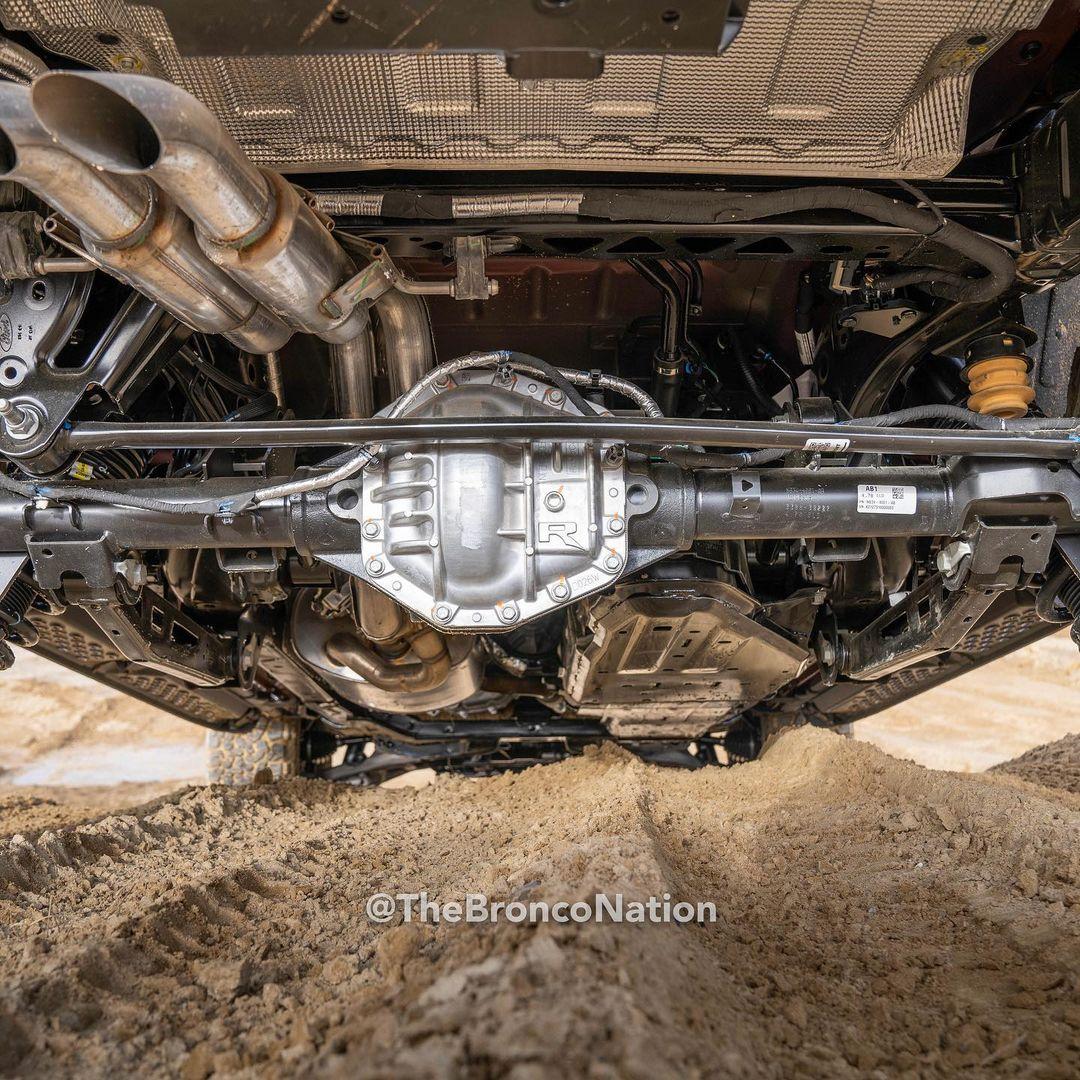 Ford Bronco Video: 2022 Bronco Raptor Off-Roading, Side-by-Side vs Standard (Outer Banks) Bronco, and Rear End Undercarriage 63156784_593074268619783_2866190271237086149_n-