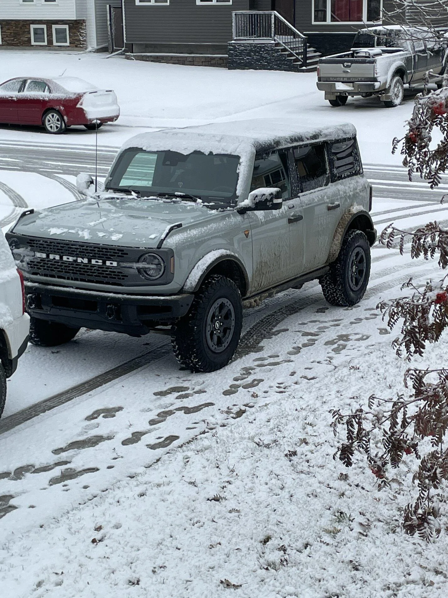 Ford Bronco First real snow- one issue EA10684D-495A-4579-B6AE-00AA19CA1741