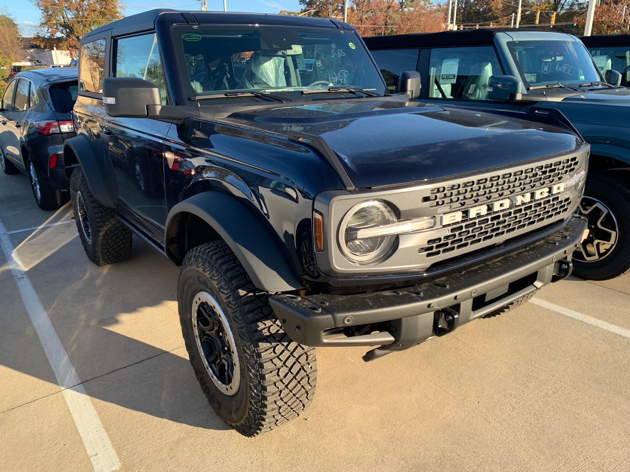 Ford Bronco 🛠 10/25/21 Build Week Group FAC32340-881D-4FFB-BAE4-C743C912630C