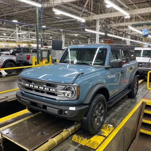 Ford Bronco AREA 51 Bronco Club BroncoAssemblyLine
