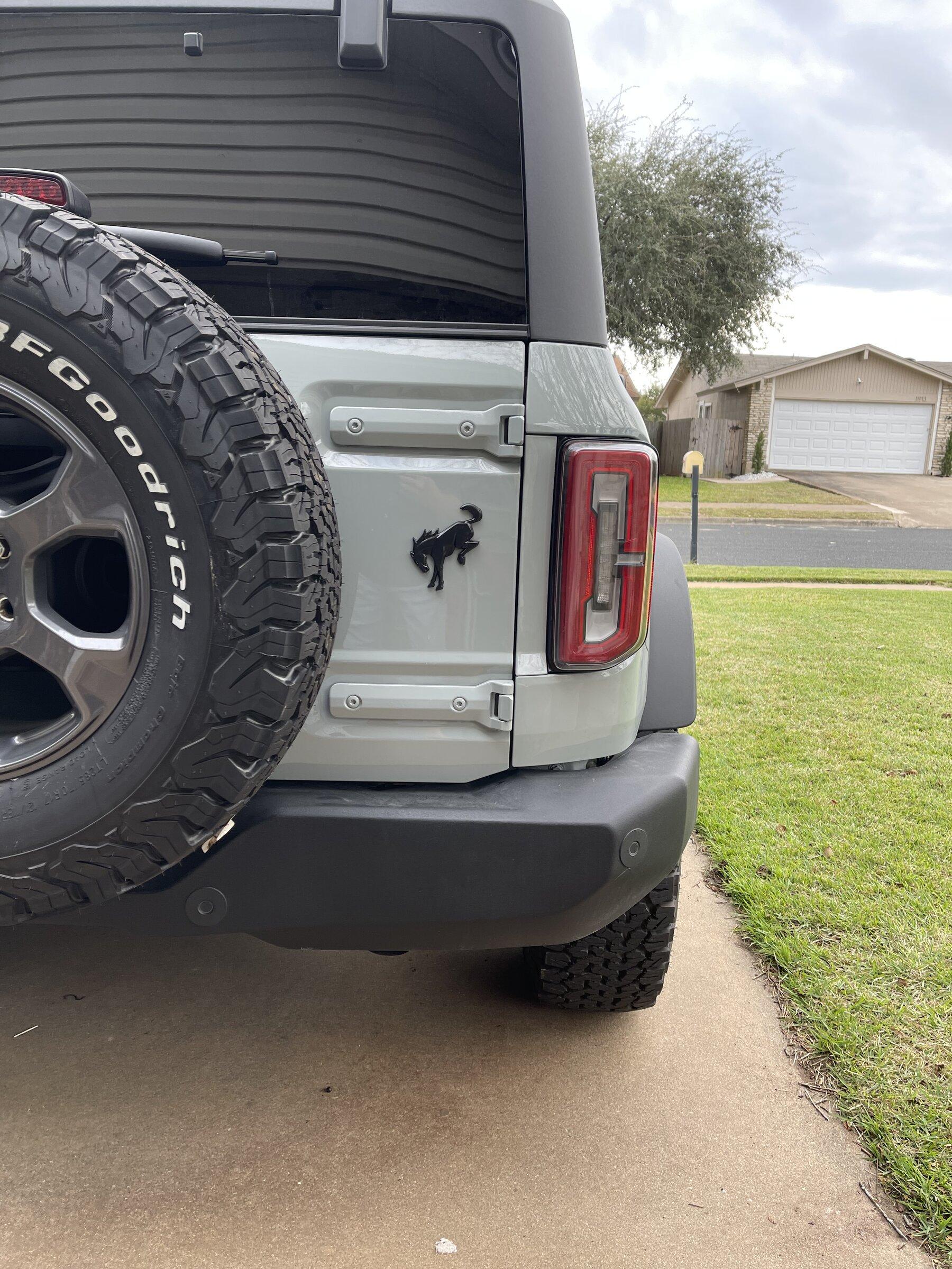 Ford Bronco Black 3D bronco backing horse emblem 36A17C1A-5B58-4069-B6DB-1E92160642C4