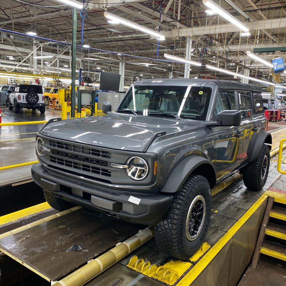 Bronco Assembly line pic.jpg