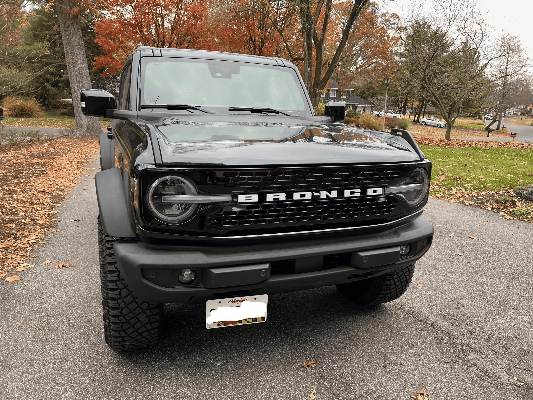 Ford Bronco Up-Close Pics: 2022 Capable Front Bumper License plat