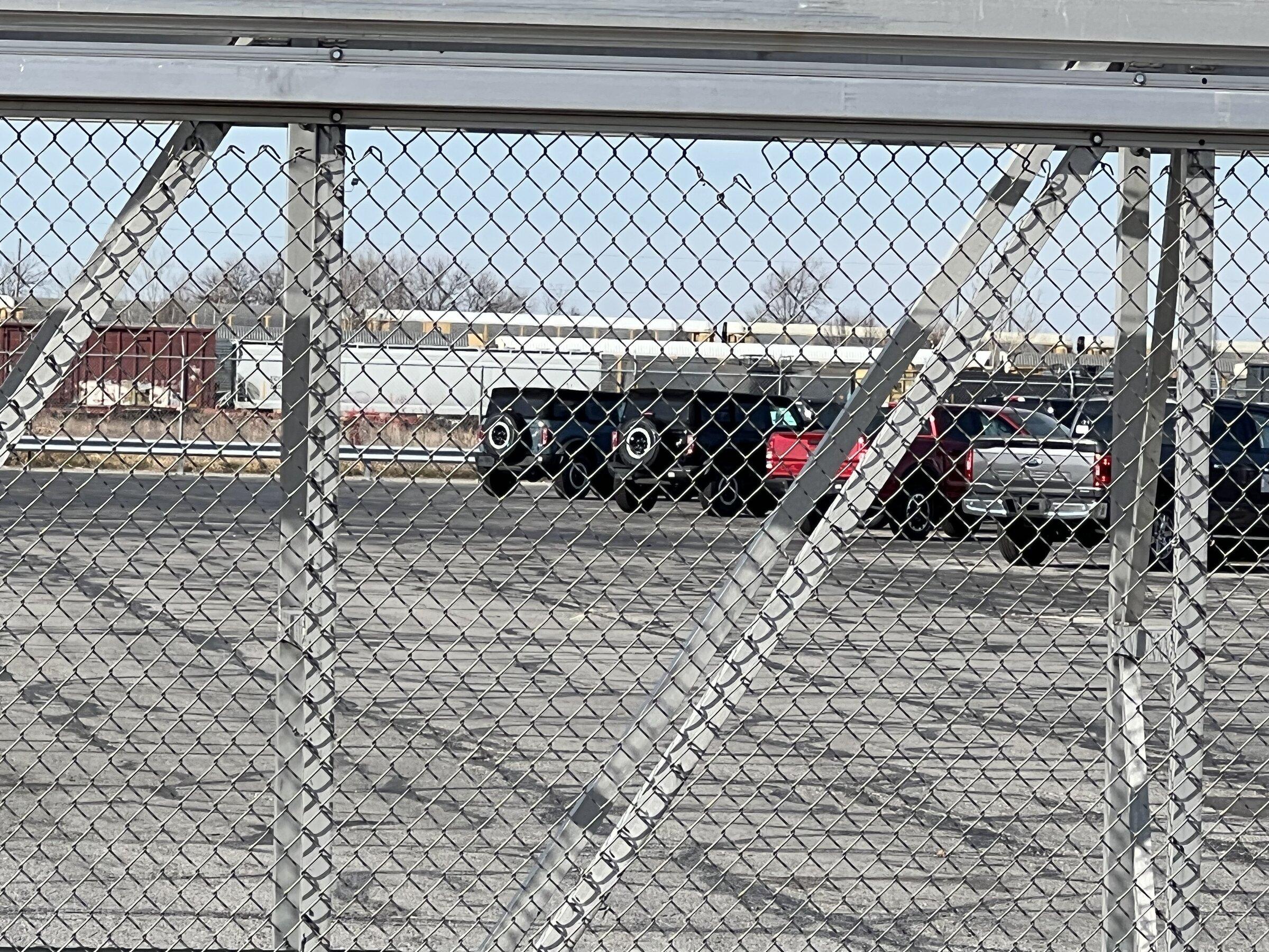 Ford Bronco 🛠 10/25/21 Build Week Group 0B365CC6-88D7-4B9F-A3BB-E11784299E3C