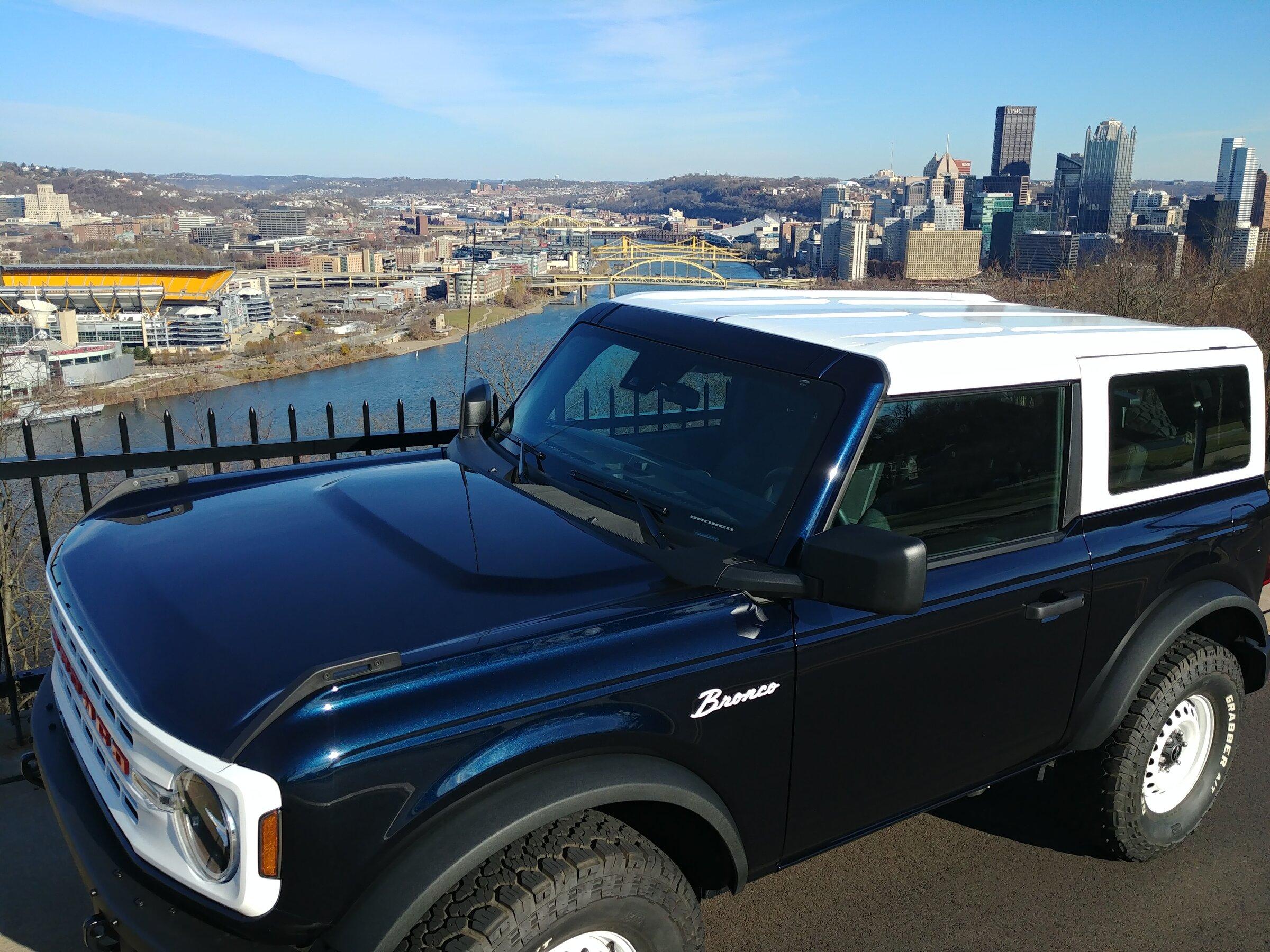 Ford Bronco ANTIMATTER BLUE Bronco Club 20211204_135613