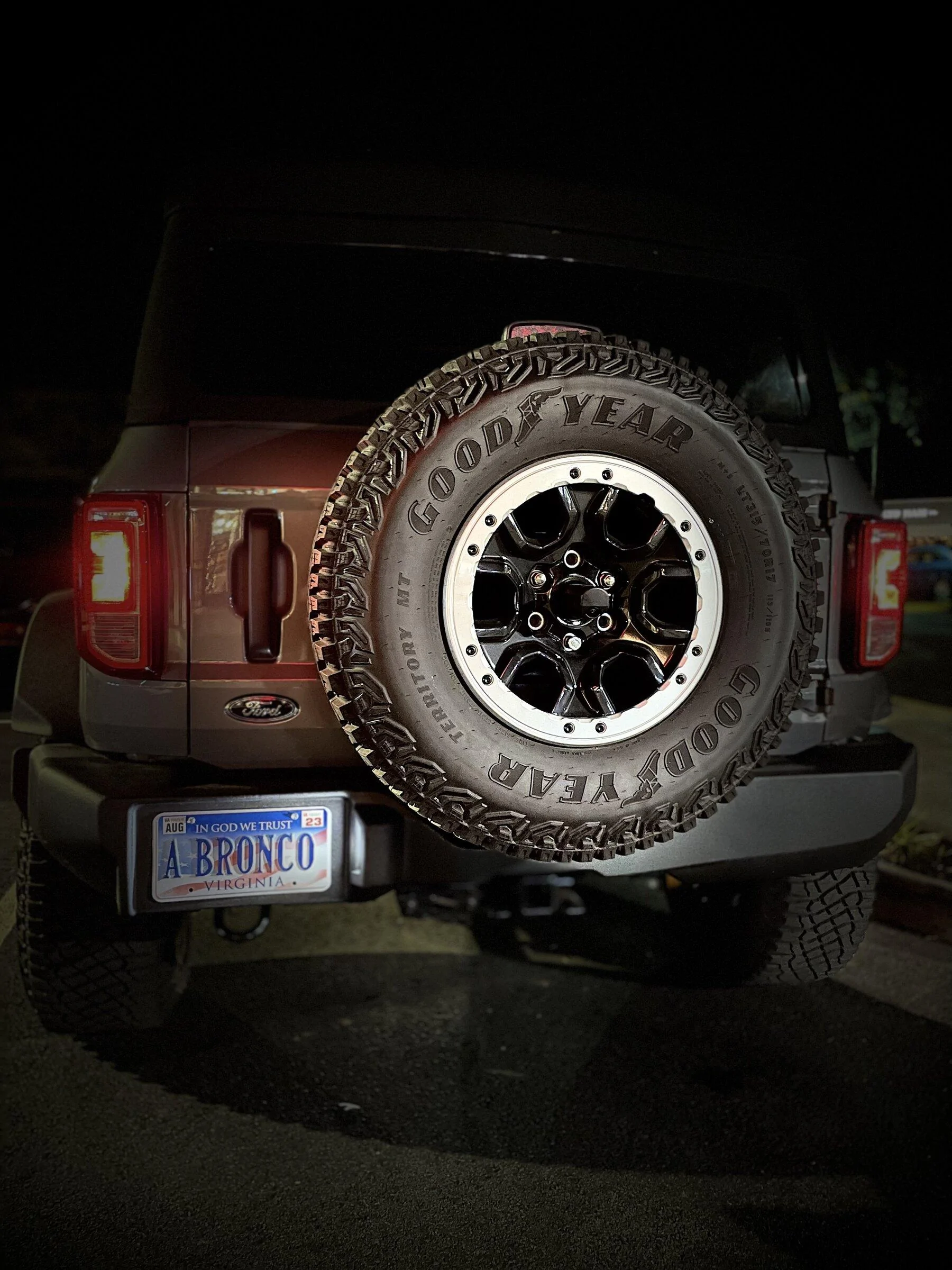Ford Bronco Show me your BaseSquatch 0B908924-2654-471F-92D3-EF8E323A0828