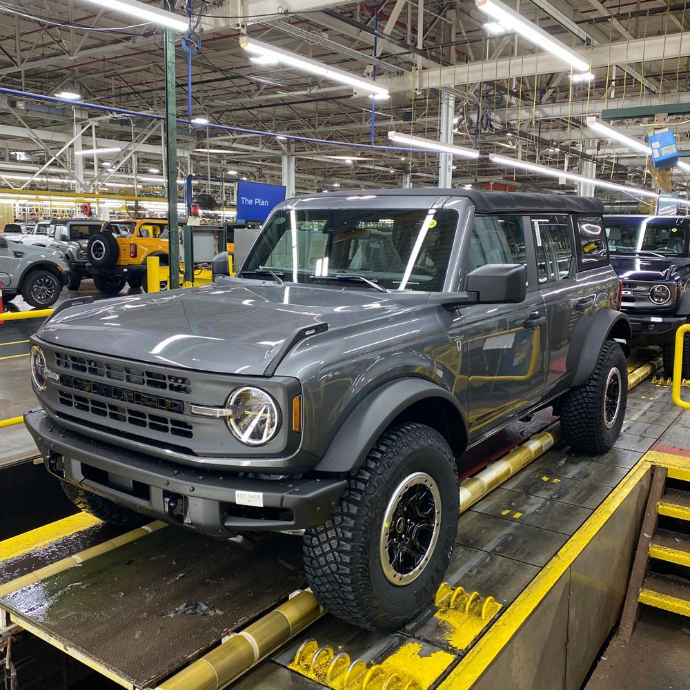 Ford Bronco Base Model Bronco Thread 07C3D478-F5F8-46E3-A46C-BFA99319FE01