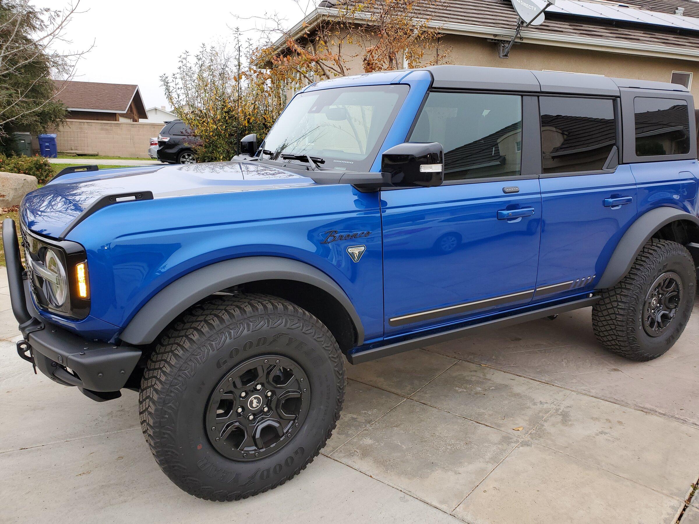 Ford Bronco Retro Badge install 20211205_142452