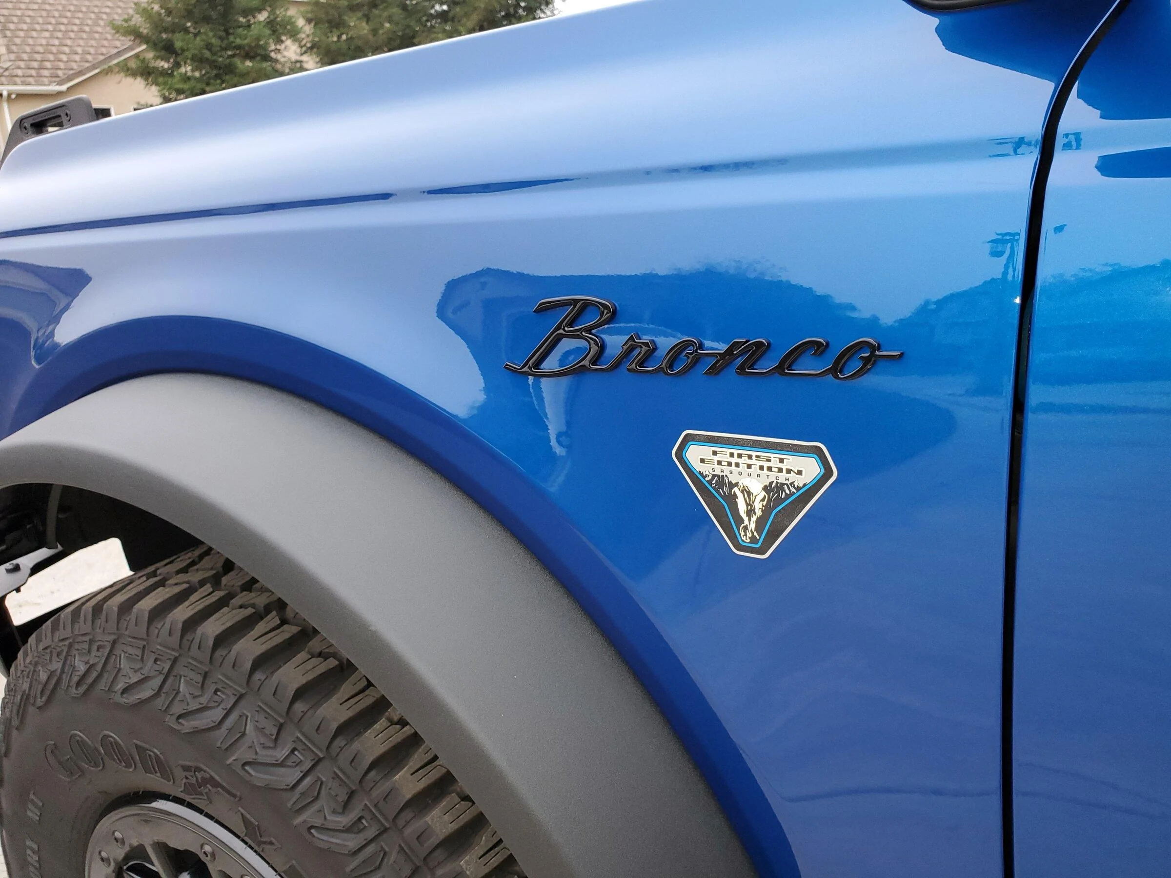 Ford Bronco Retro Badge install 20211205_142506