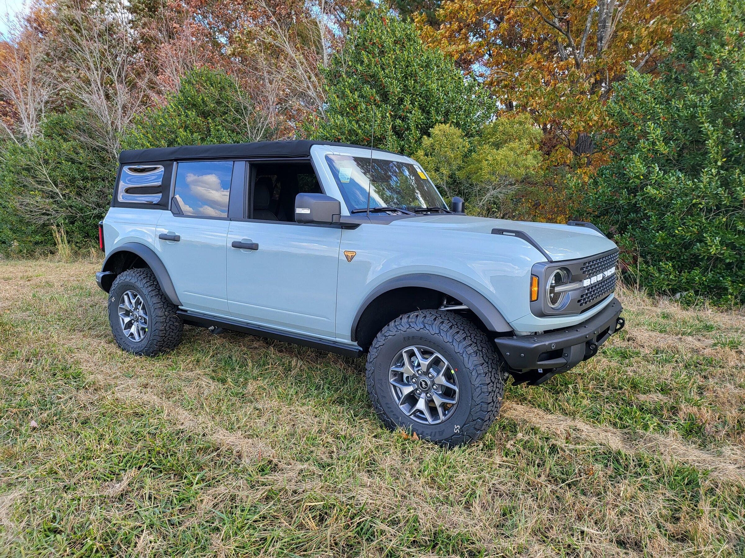 Ford Bronco Show us your installed wheel / tire upgrades here! (Pics) 20211118_130525