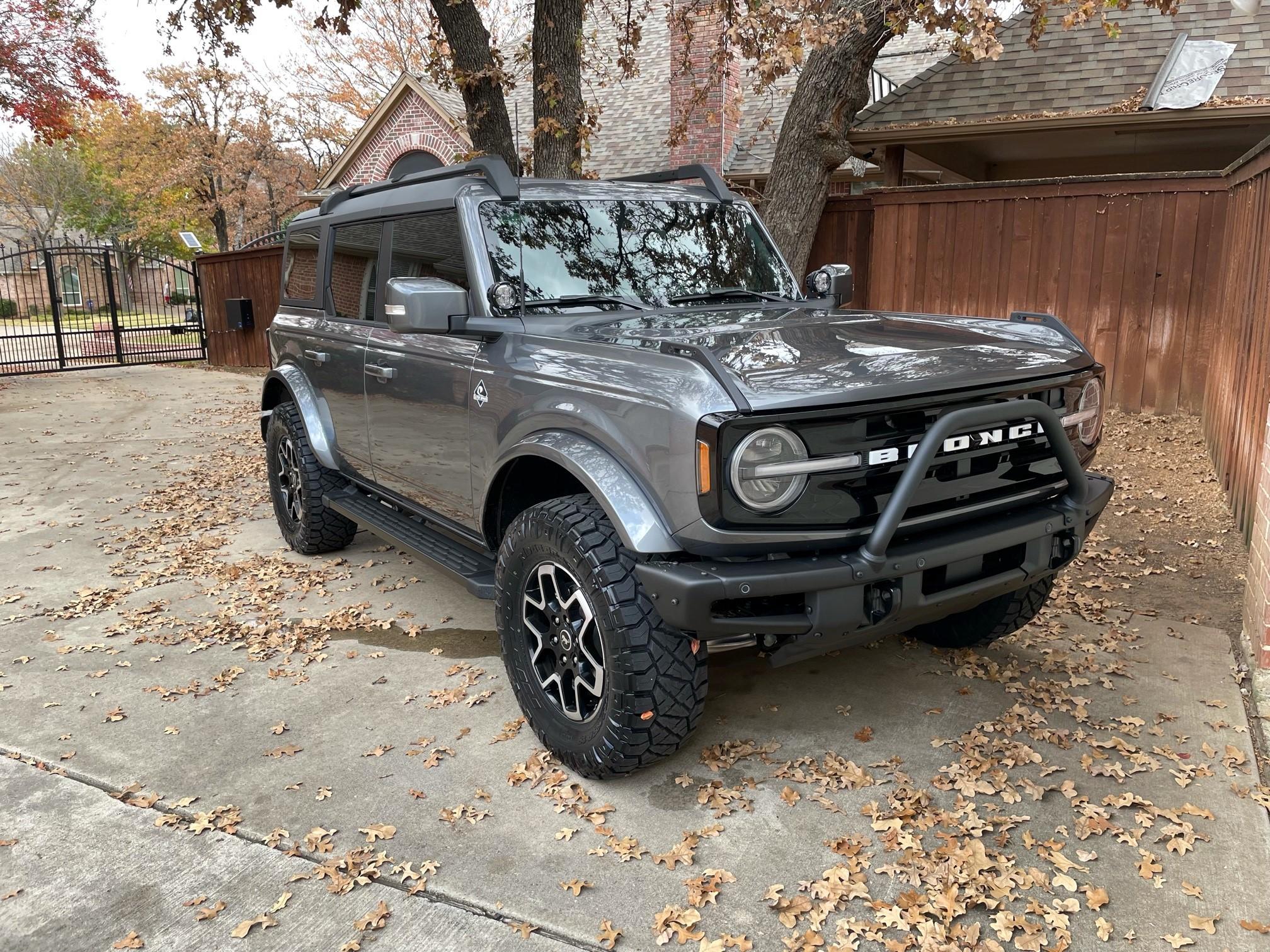 Ford Bronco Show us your installed wheel / tire upgrades here! (Pics) Bronco front