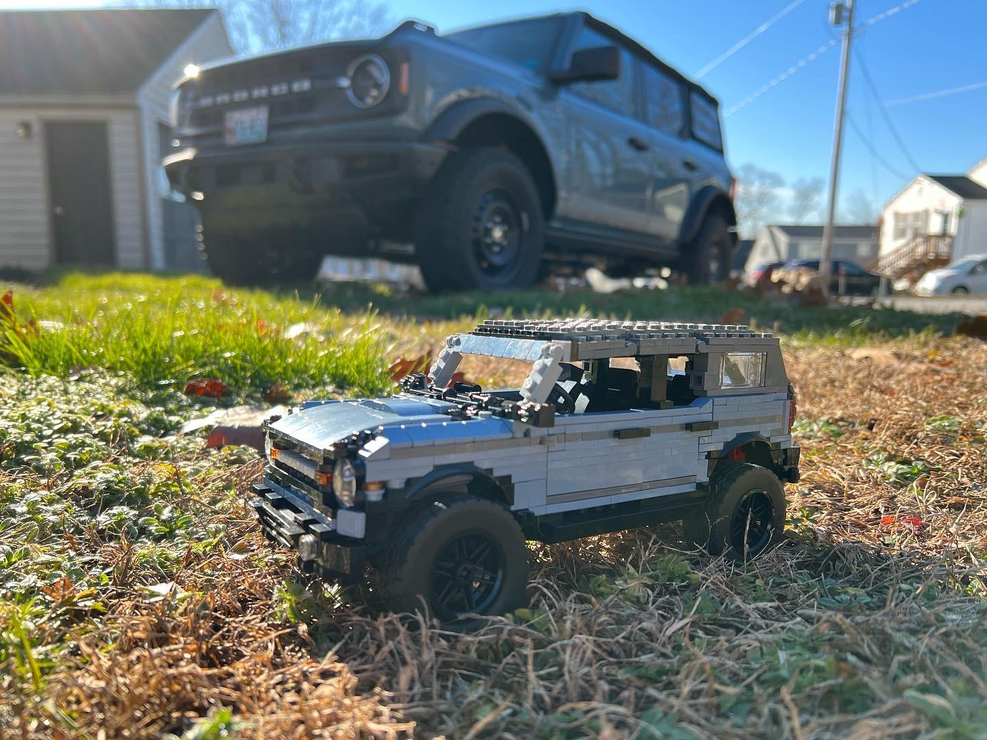 Ford Bronco These things go together like Lego BC28739C-8416-4040-B2D5-34CD621592DA