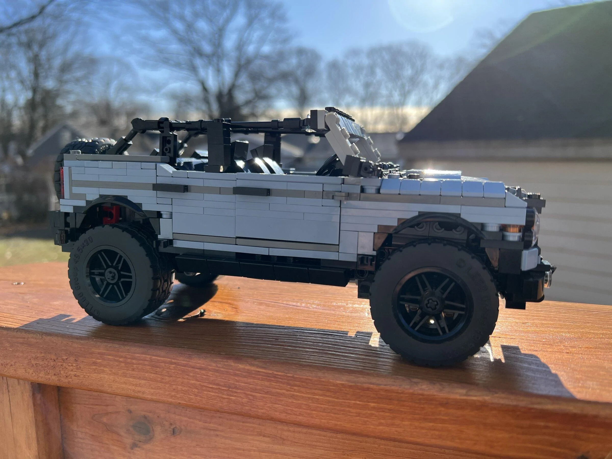 Ford Bronco These things go together like Lego AD481358-4ECC-45F5-BB1D-3744DDCCA6CC