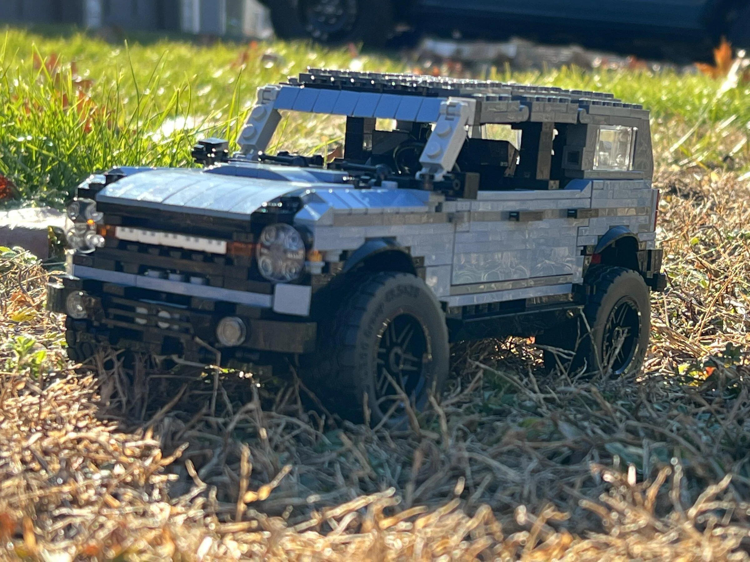Ford Bronco These things go together like Lego B52EB4CE-C7EC-4BCA-B56D-C6C56F866ADB