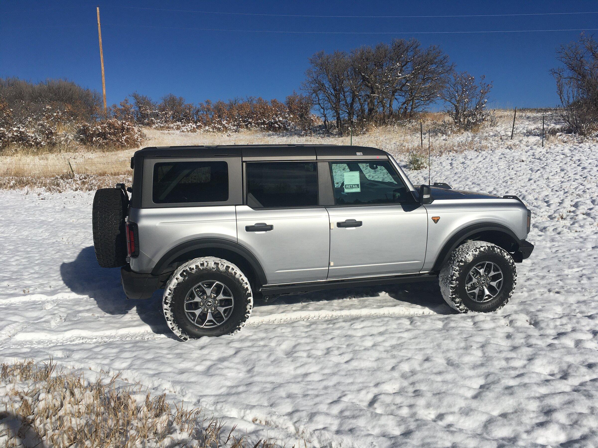 Ford Bronco Iconic Silver Paint Thread IMG_2171.JPG