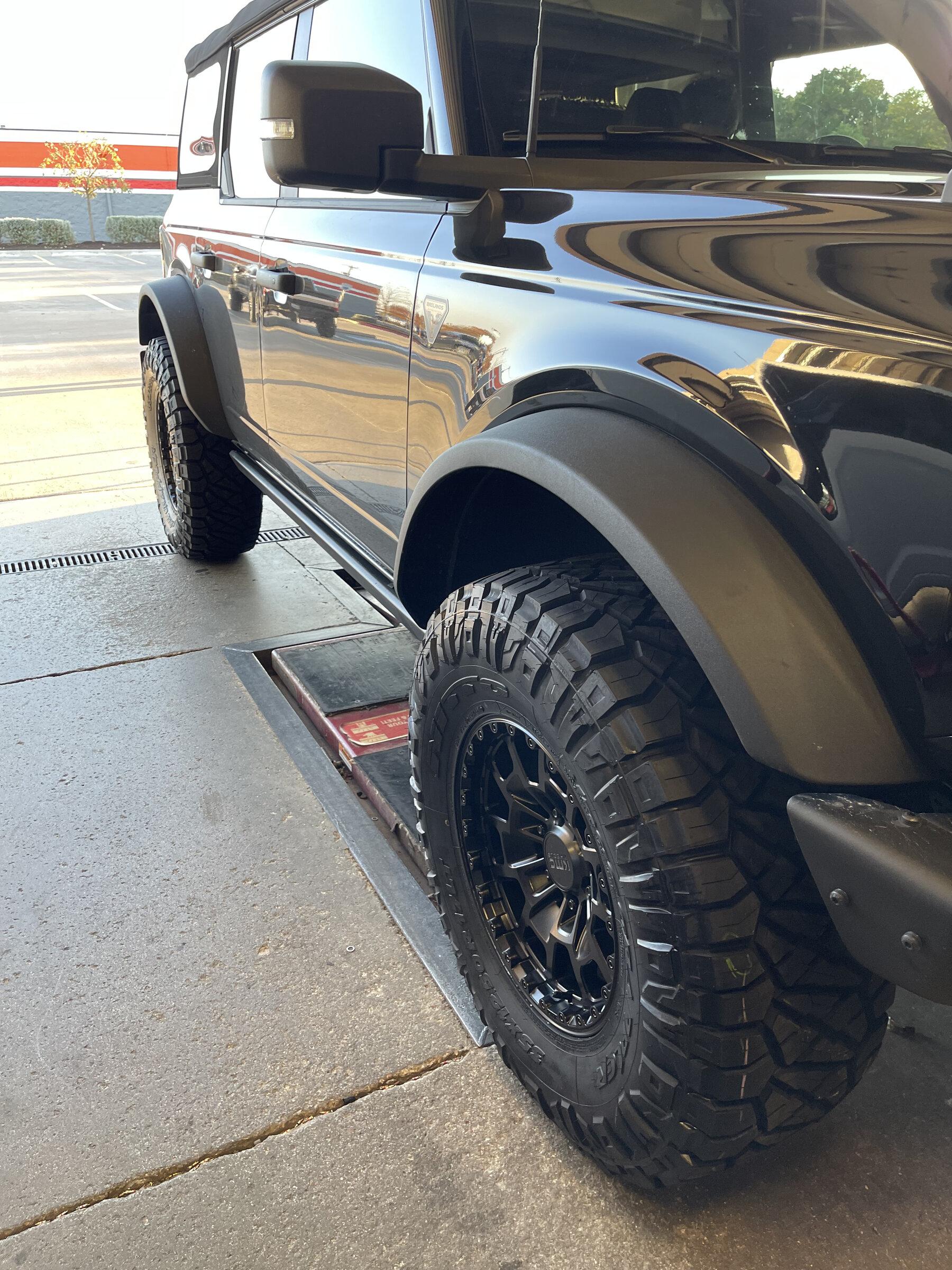 Ford Bronco Poke with Squatch flares and 0mm offset - pics? DA3787FF-30DF-439D-9237-86A98EF217C6