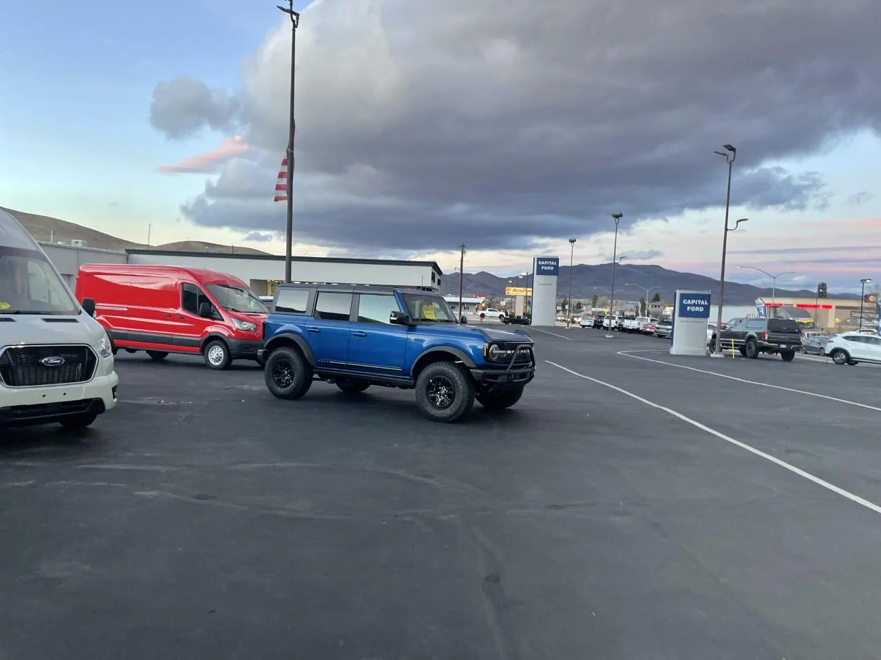 Ford Bronco Lightning Blue First Edition on 37's, 17" Dirtylife beadlocks wheels, King Shocks Bronco Day 1