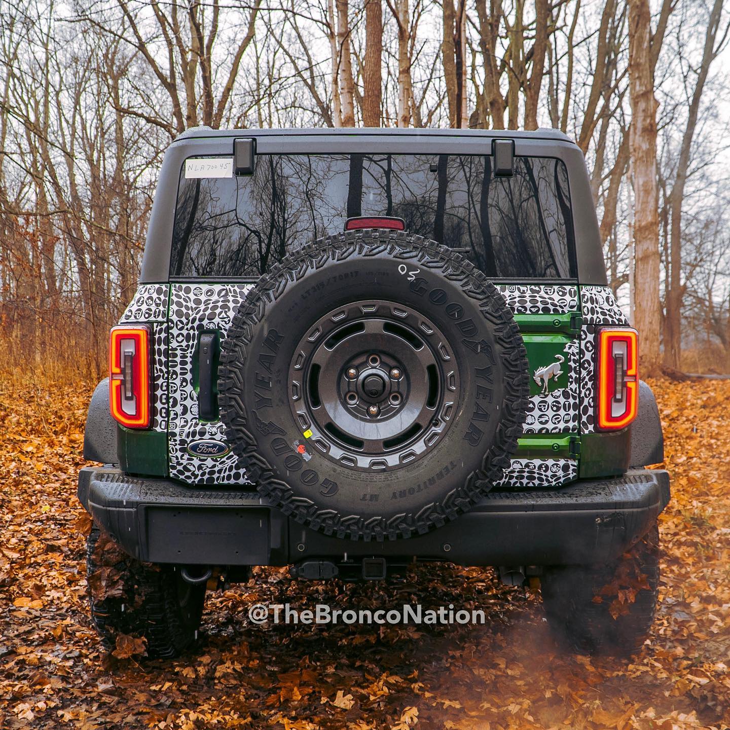 Ford Bronco Everglades Bronco Teaser Photos Reveal Square Fenders, Snorkel and Wheel Design 263959642_451754286386065_2117648334078907532_n