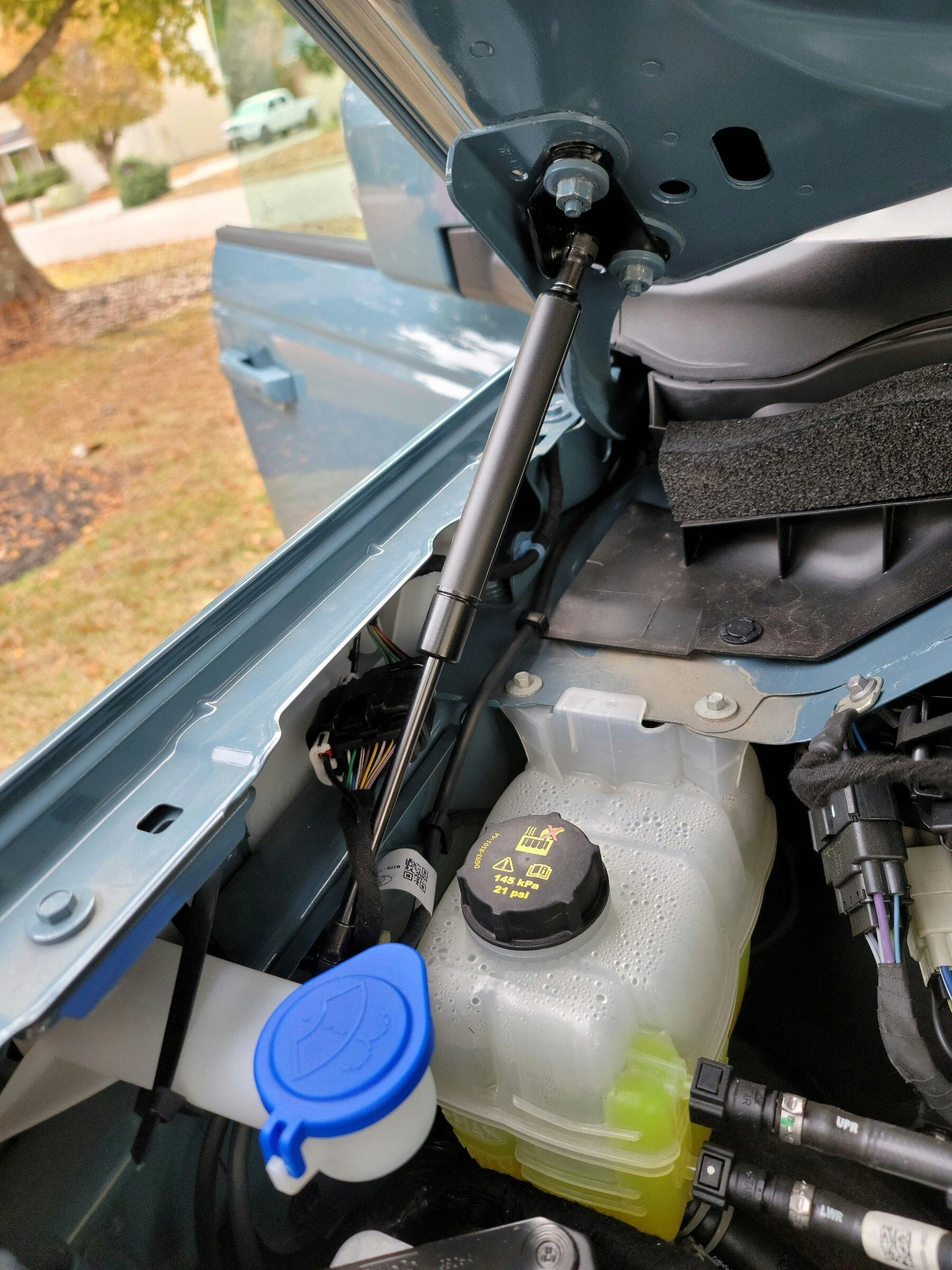 Ford Bronco Install MRT Hood Strut 20211209_150634