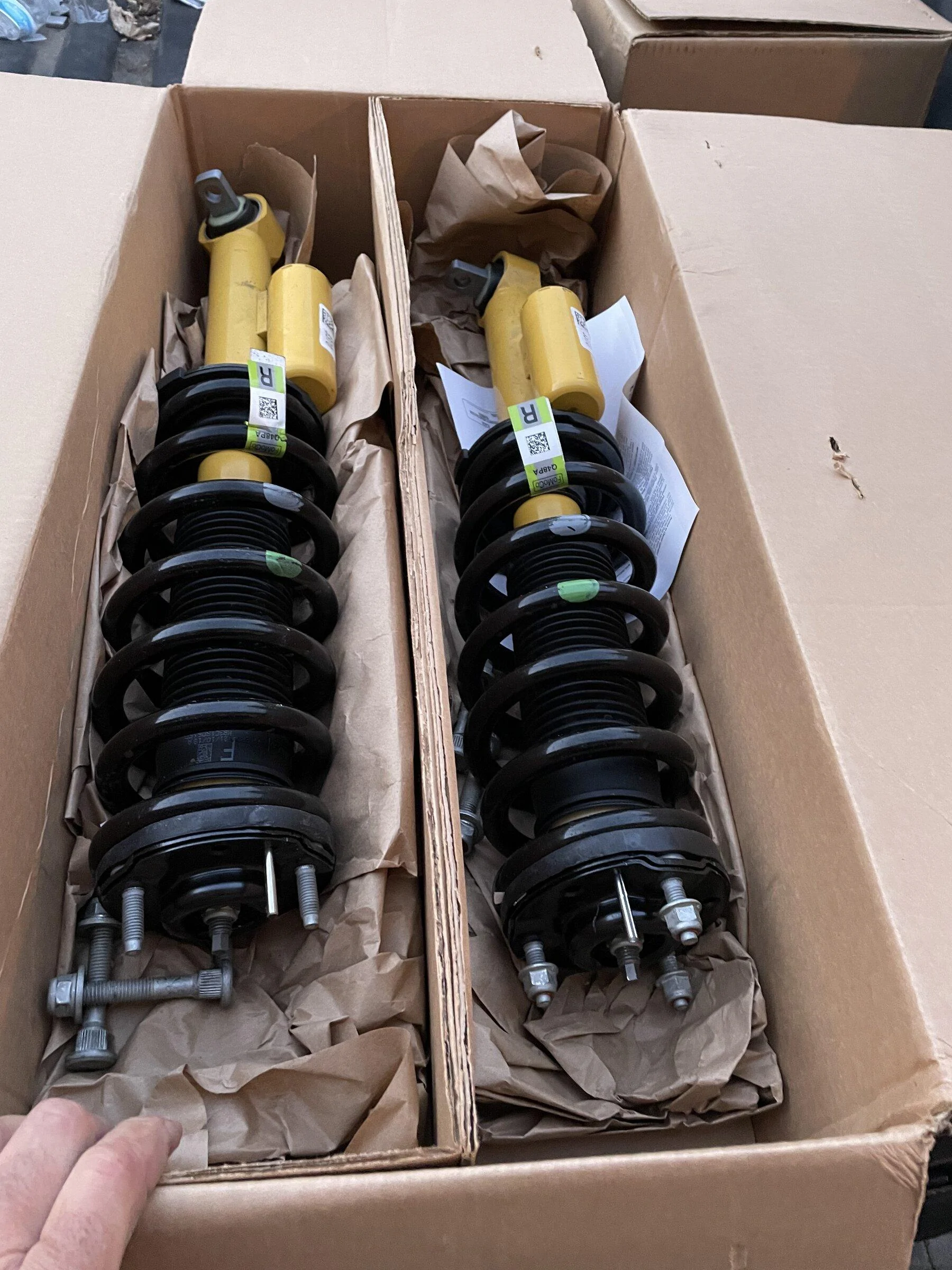 Ford Bronco Badlands Build 37" | 3.5" 4WP Coilovers | Arms | Track Bar | RC Hidden Winch | Fender Deletes 9C467920-18F8-42A2-B663-A53043B014E5