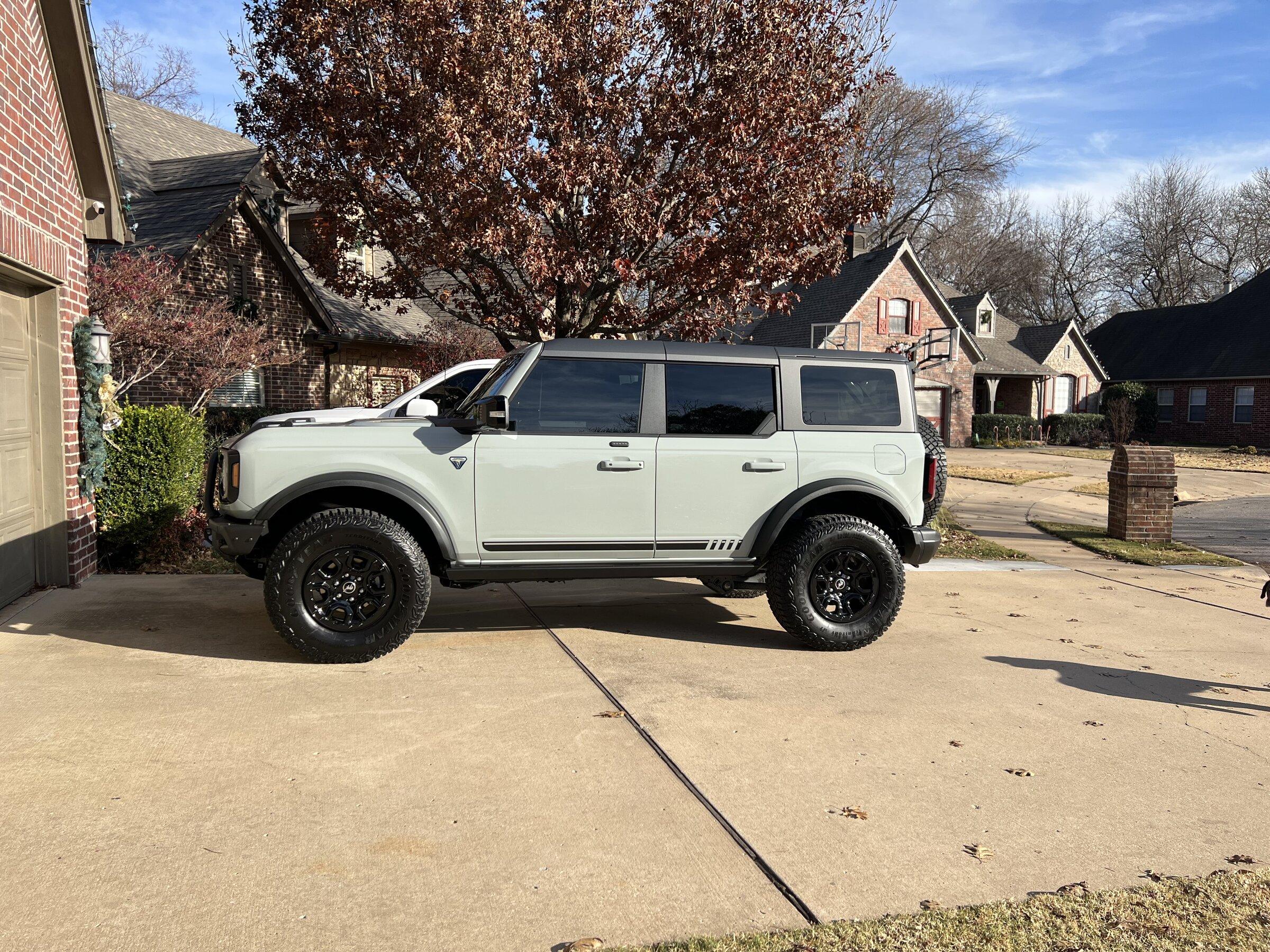 Bronco FE 1.jpeg