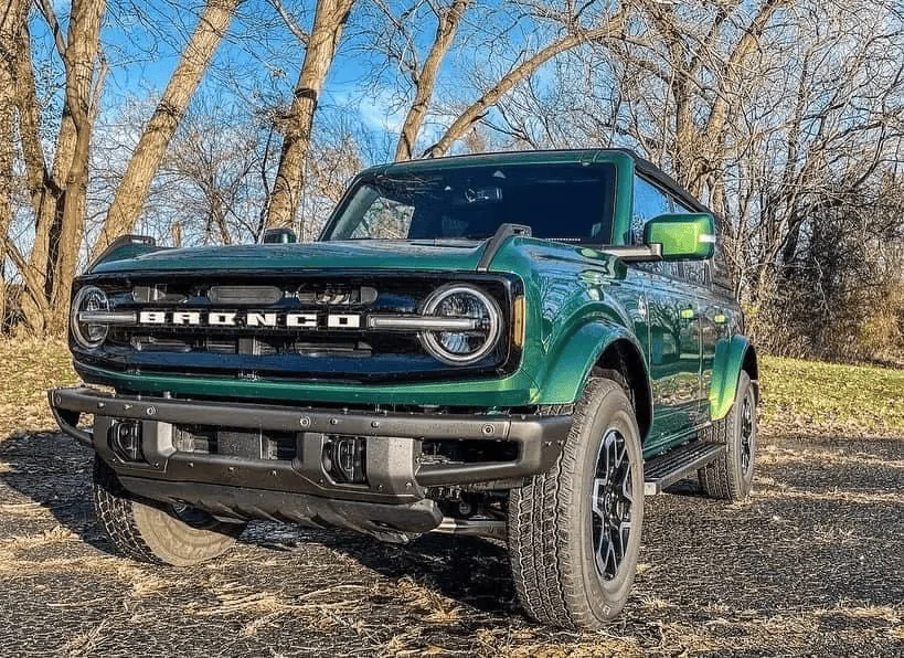 Ford Bronco I didn't order Eruption Green...but... 1639154045154