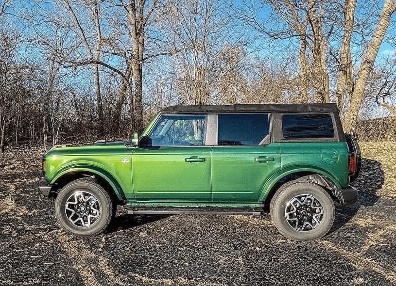 Ford Bronco I didn't order Eruption Green...but... 1639154054206