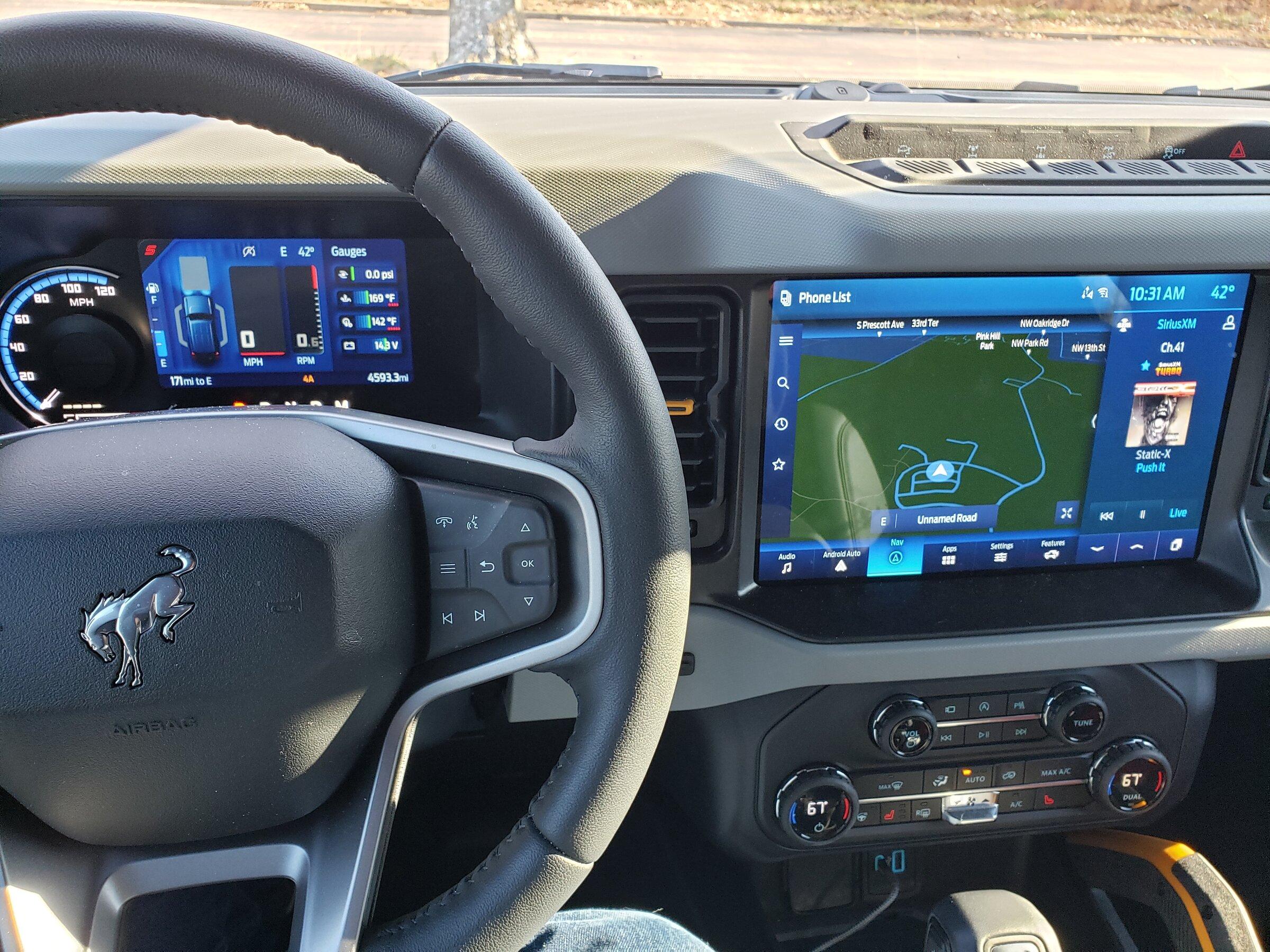 Ford Bronco Night Mode / Dark Mode for display screen automatic or selectable? 20211211_103200