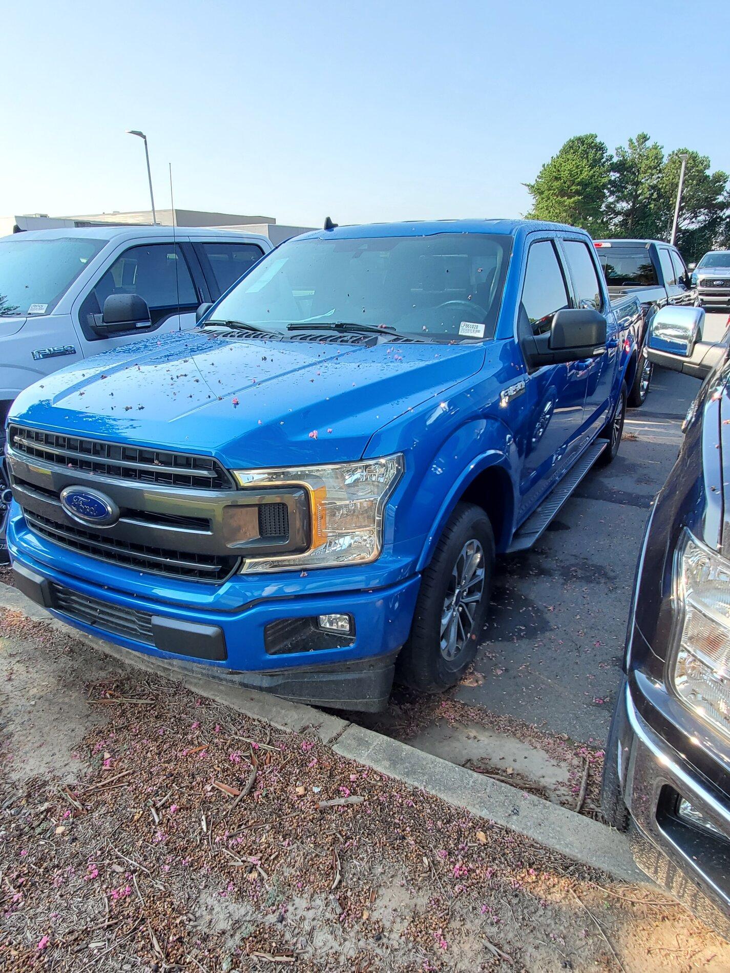 Ford Bronco Velocity Blue Metallic thread 20200808_094836