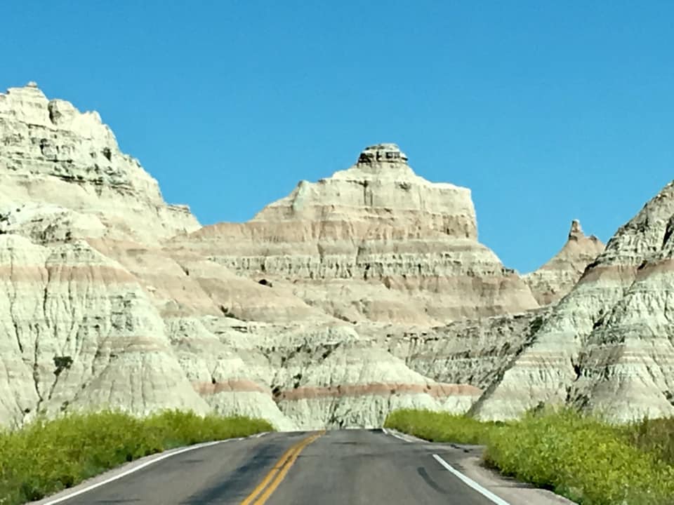 Ford Bronco Badlands - the park 67061469_10219335868736948_3312613914973306880_n