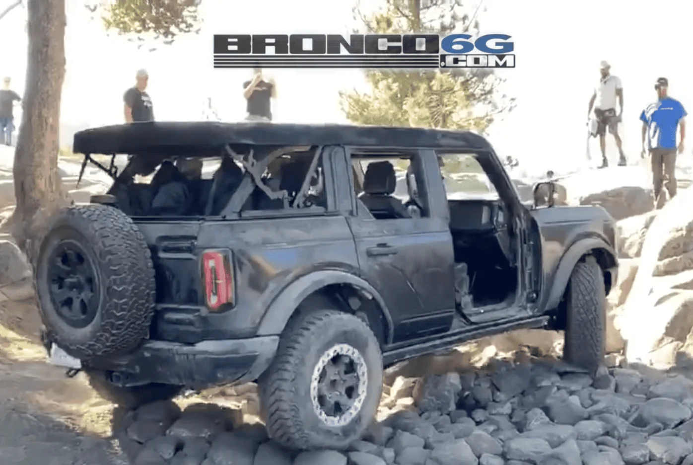 Ford Bronco Soft Top Screen Shot 2020-08-09 at 7.32.53 PM