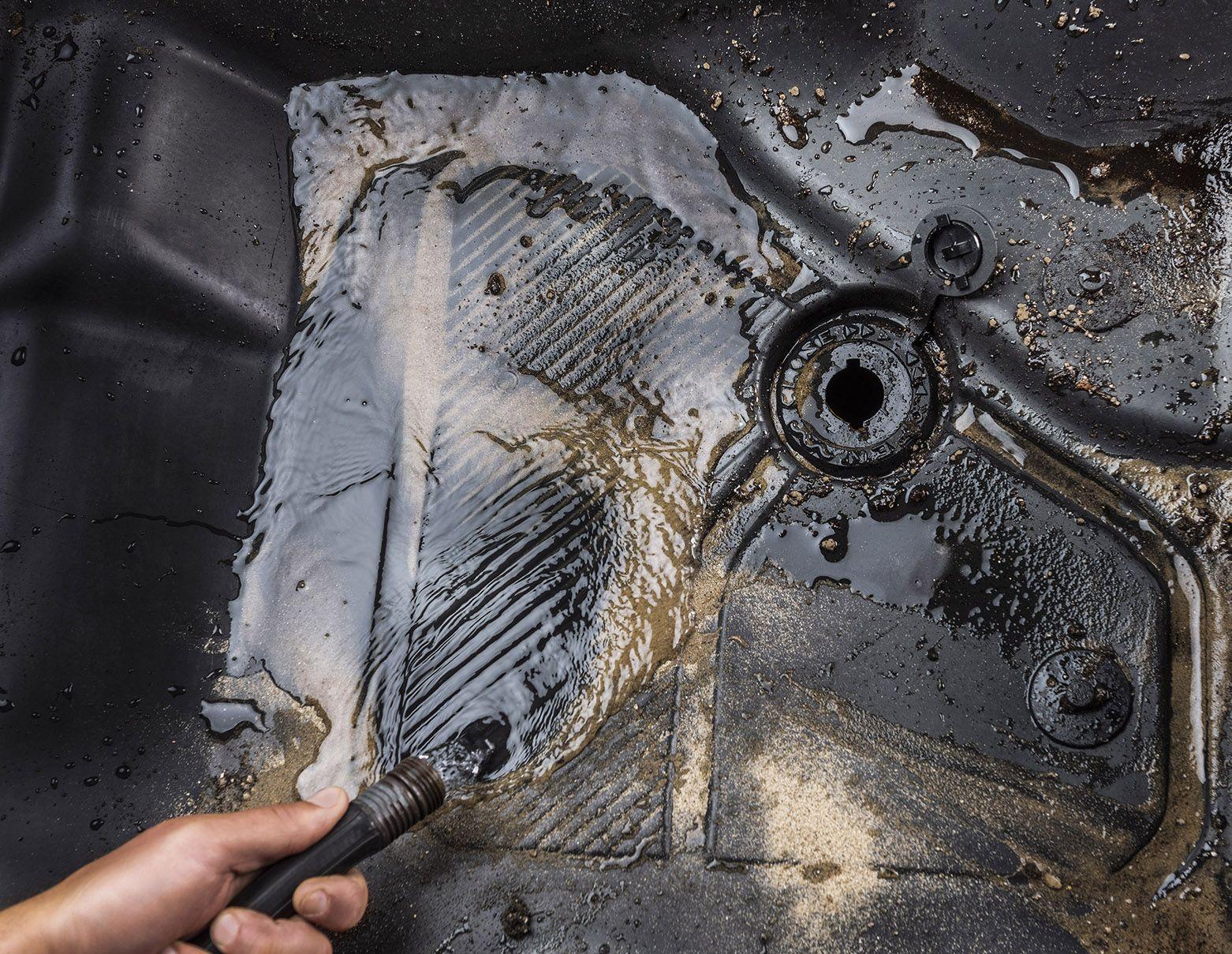 Ford Bronco Black Diamond Bronco Thread bronco-4dr-interior-04-1594667029