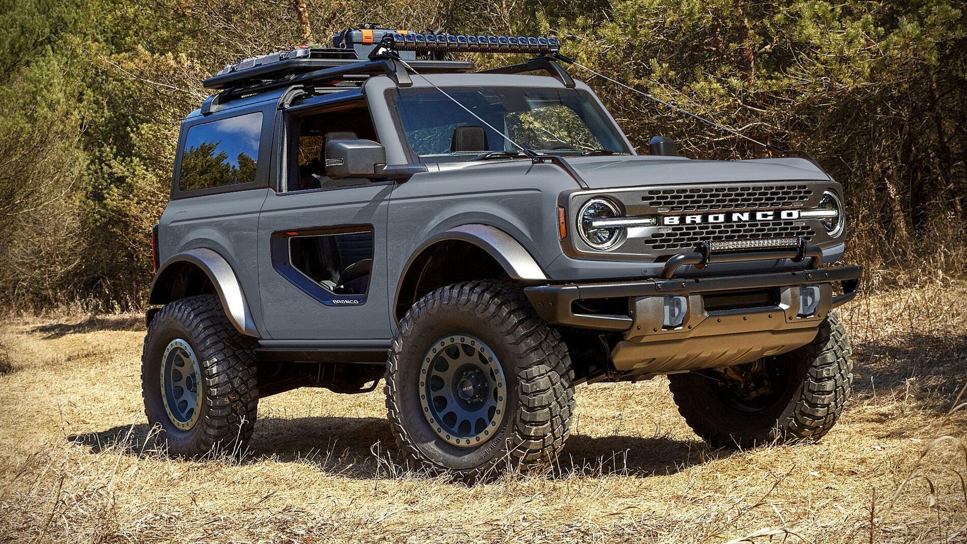 Ford Bronco Different Trims with 33s and Sasquatch Renderings badsquatch_area51_acc