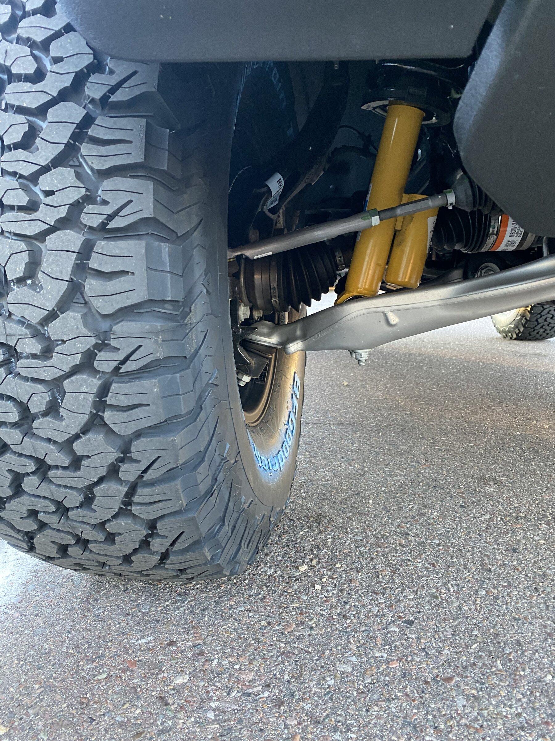 Ford Bronco Sasquatch on 37's build E002400D-E07F-4AE5-9C5A-A265DFD35ED3