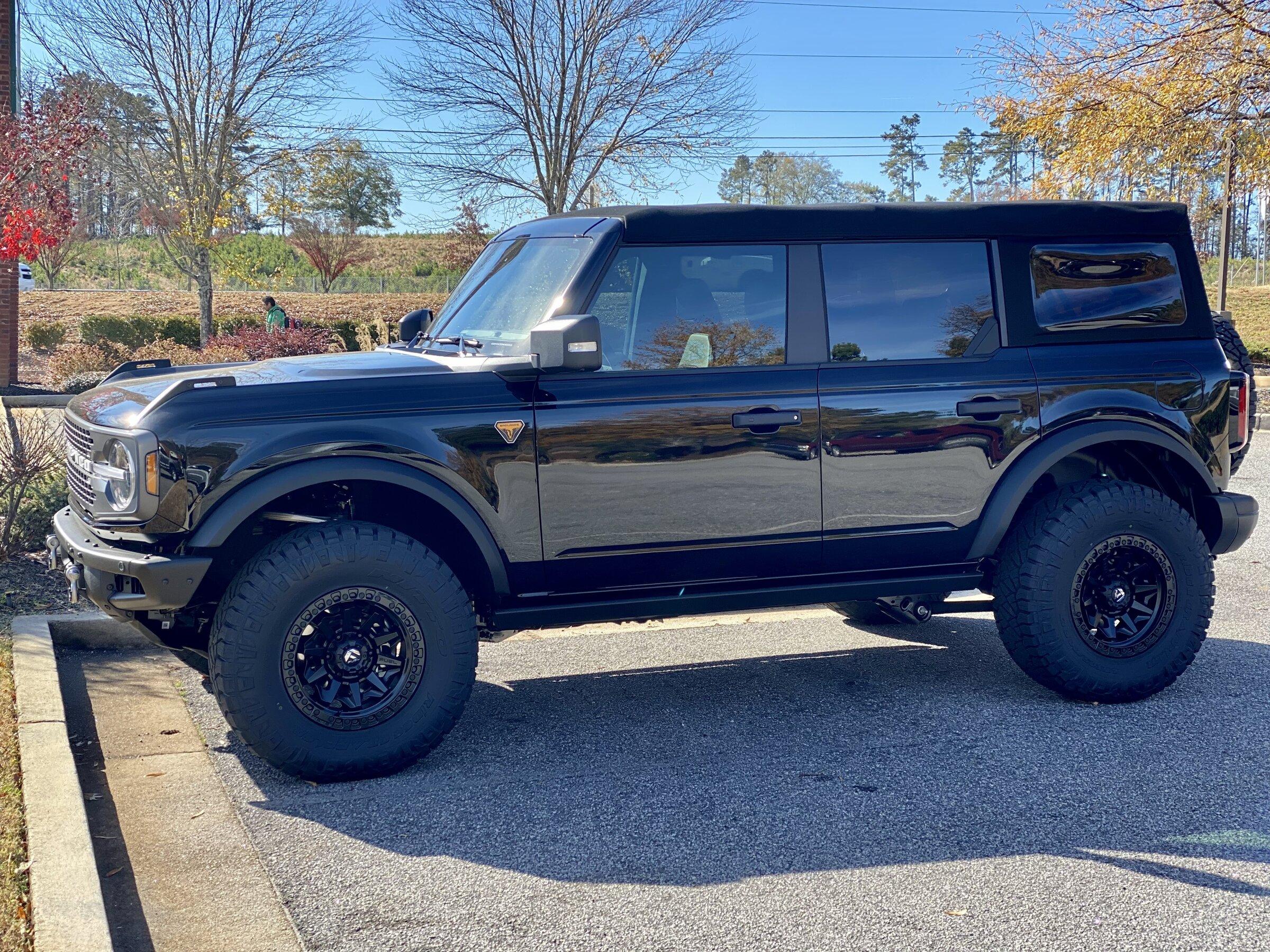 Ford Bronco Pic request: Shadow Black, soft top, windows tinted 2BBE36FD-20DB-479D-8EC8-A1012DB06A36